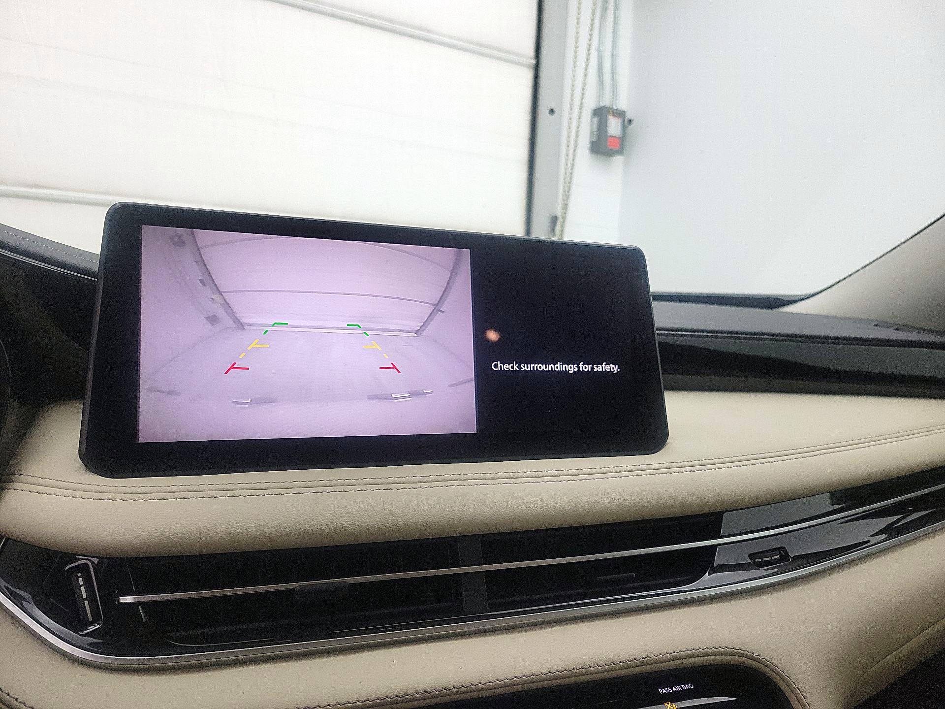 Thumbnail: 2023 INFINITI QX60 - 14