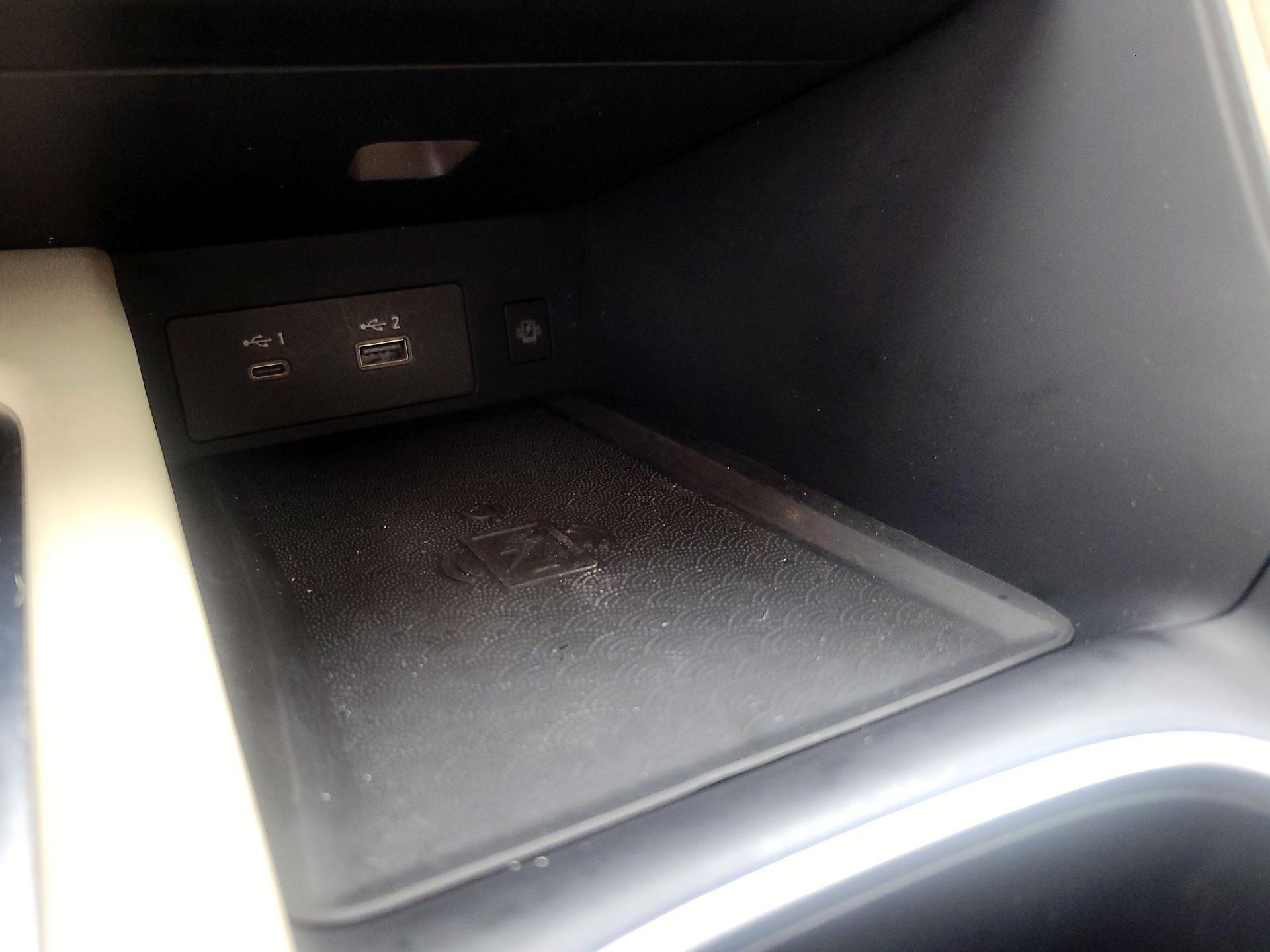 Thumbnail: 2023 INFINITI QX60 - 18