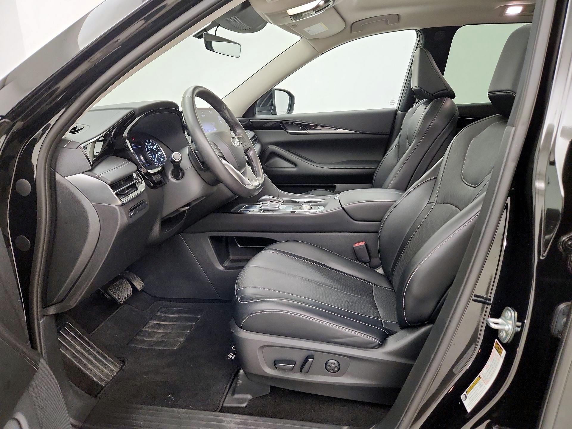 Thumbnail: 2023 INFINITI QX60 - 11