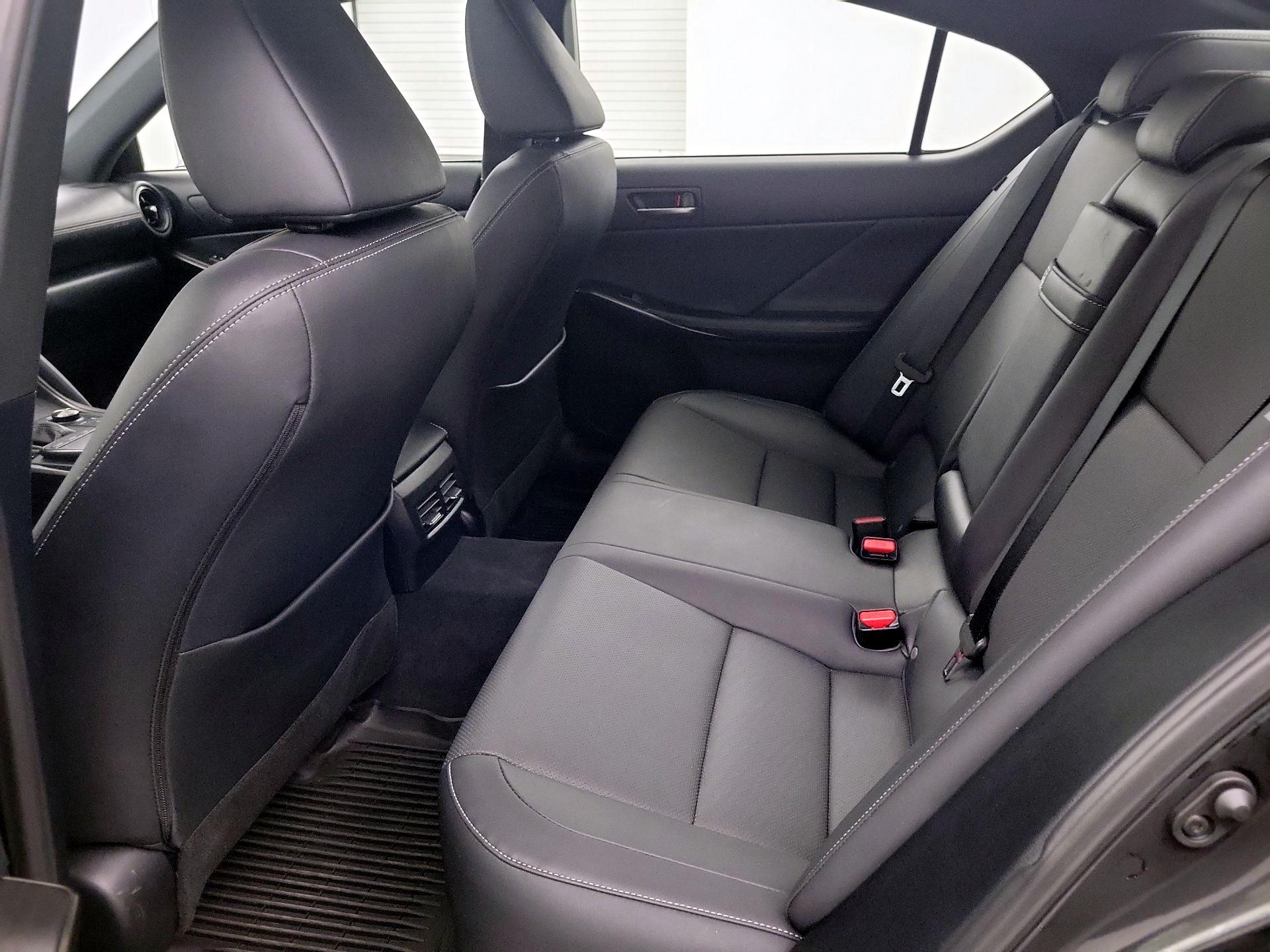 Thumbnail: 2023 Lexus IS - 18