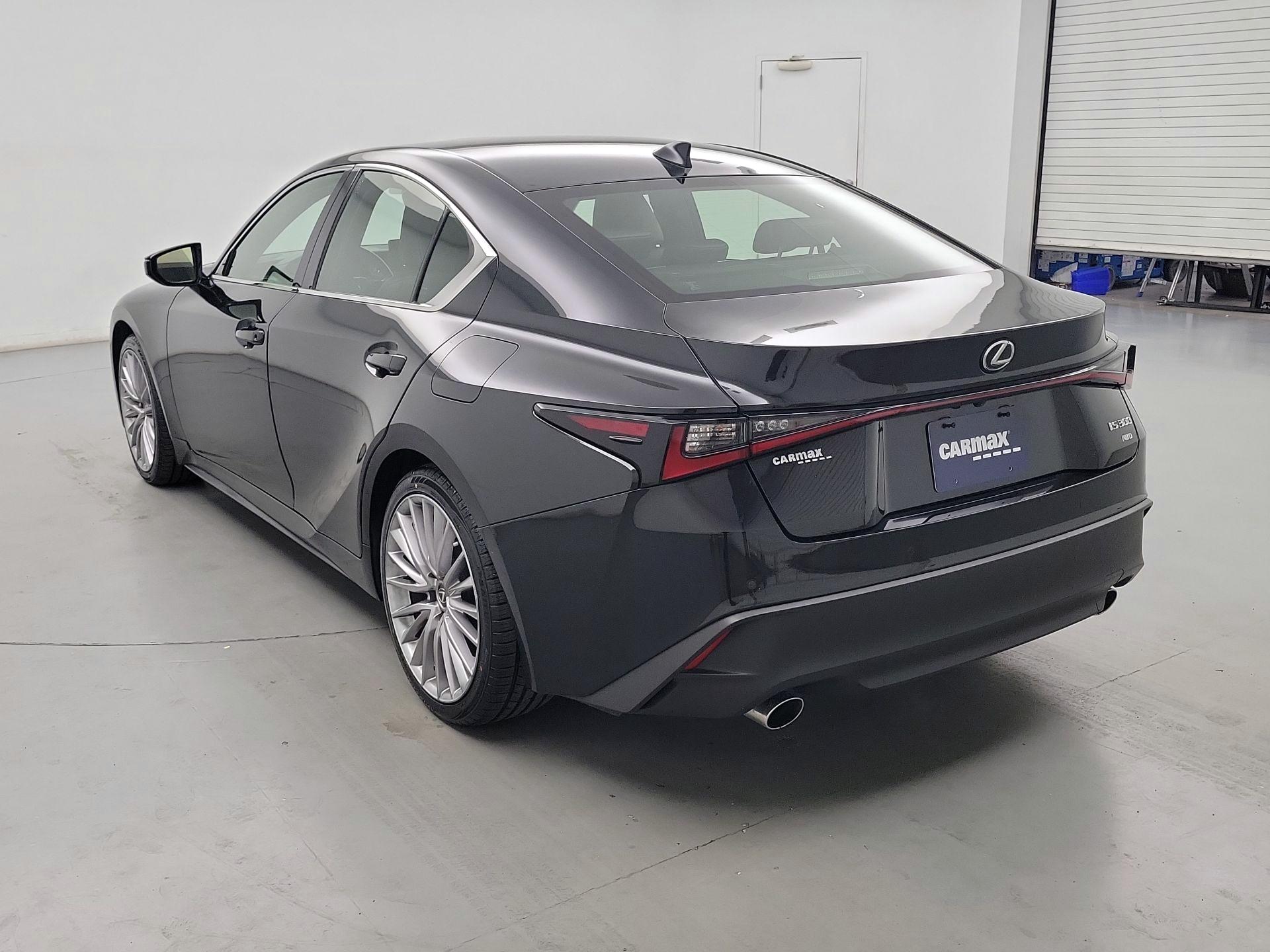 Thumbnail: 2023 Lexus IS - 7