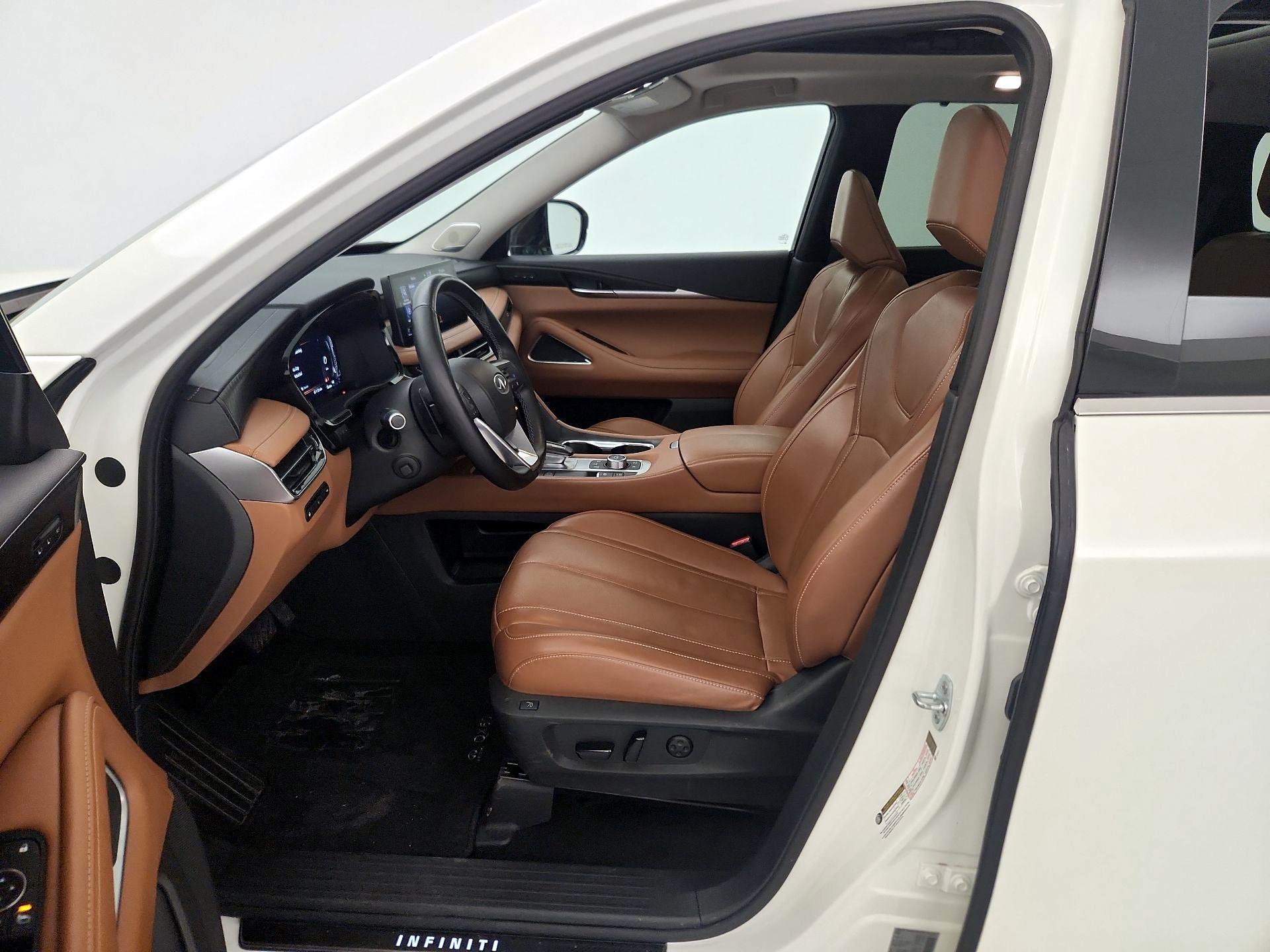 Thumbnail: 2023 INFINITI QX60 - 11