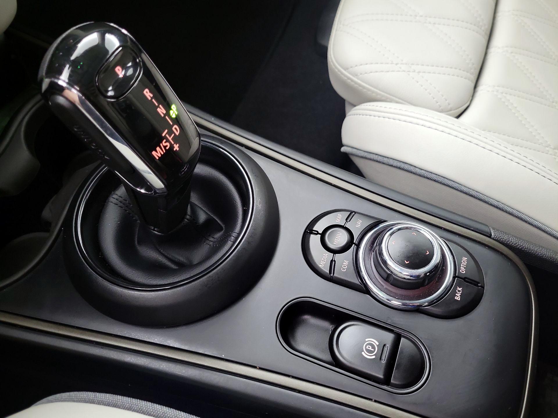 Thumbnail: 2023 MINI Cooper Countryman - 17