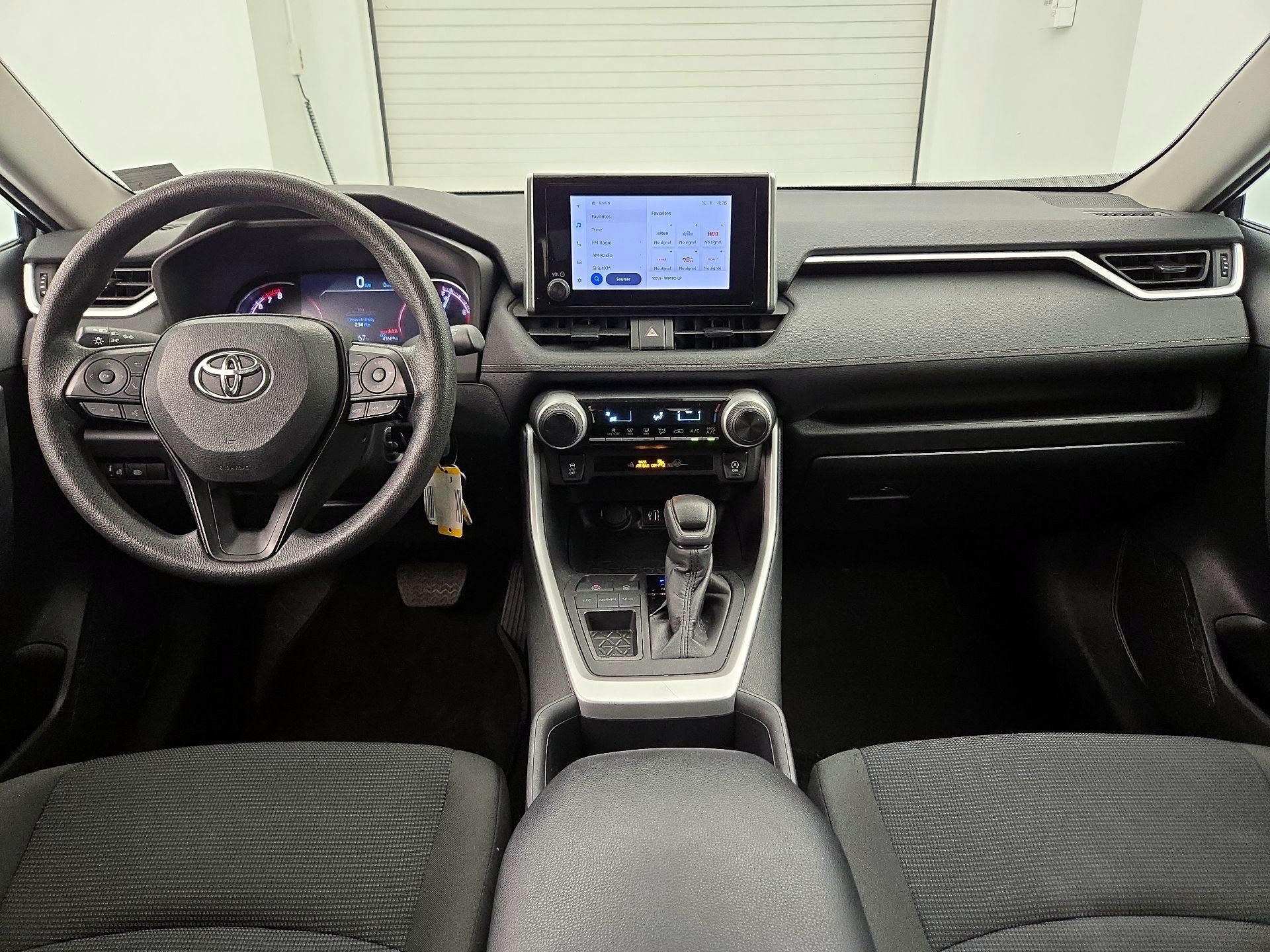 Thumbnail: 2024 Toyota RAV4 - 9