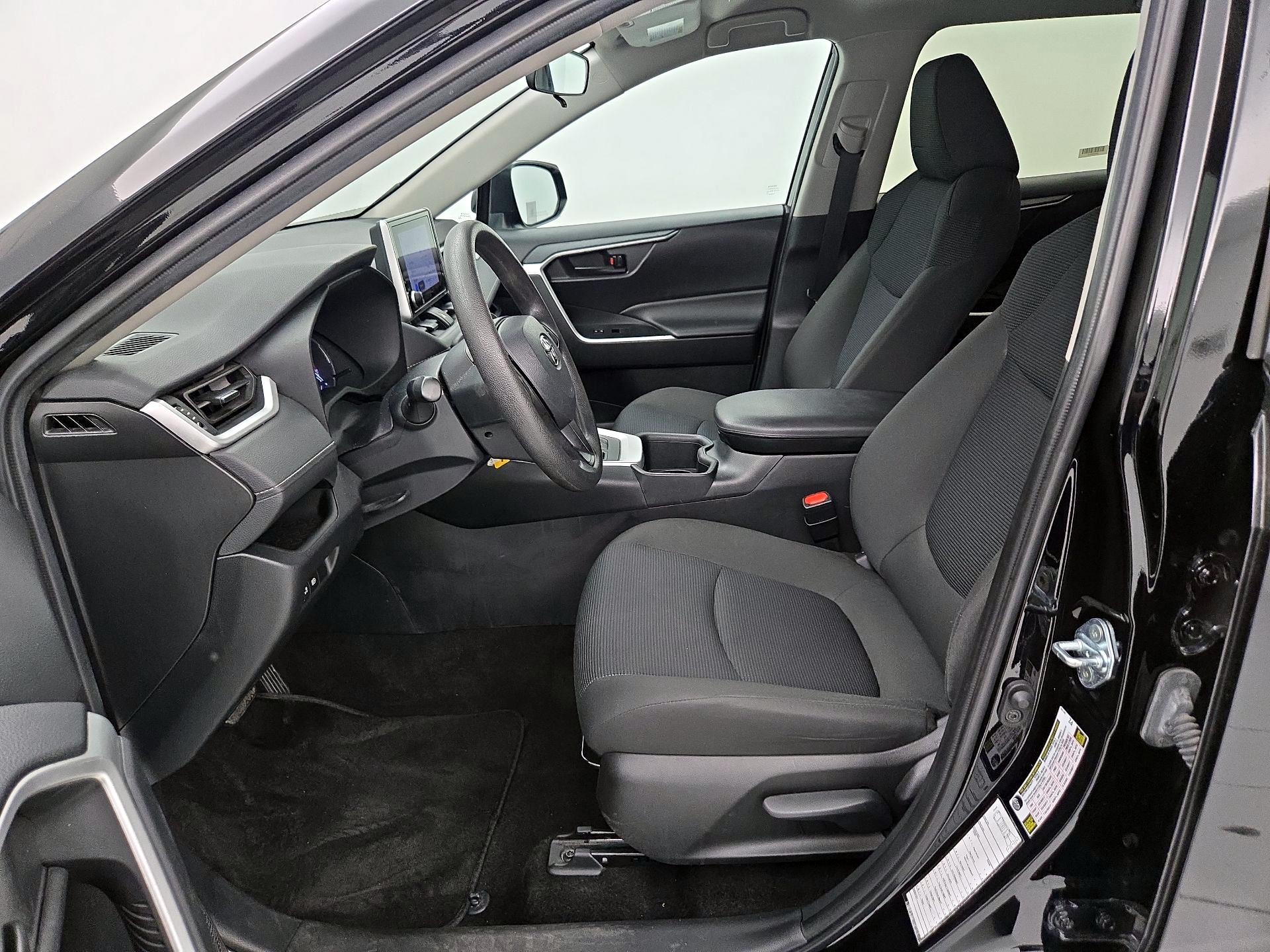 Thumbnail: 2024 Toyota RAV4 - 11