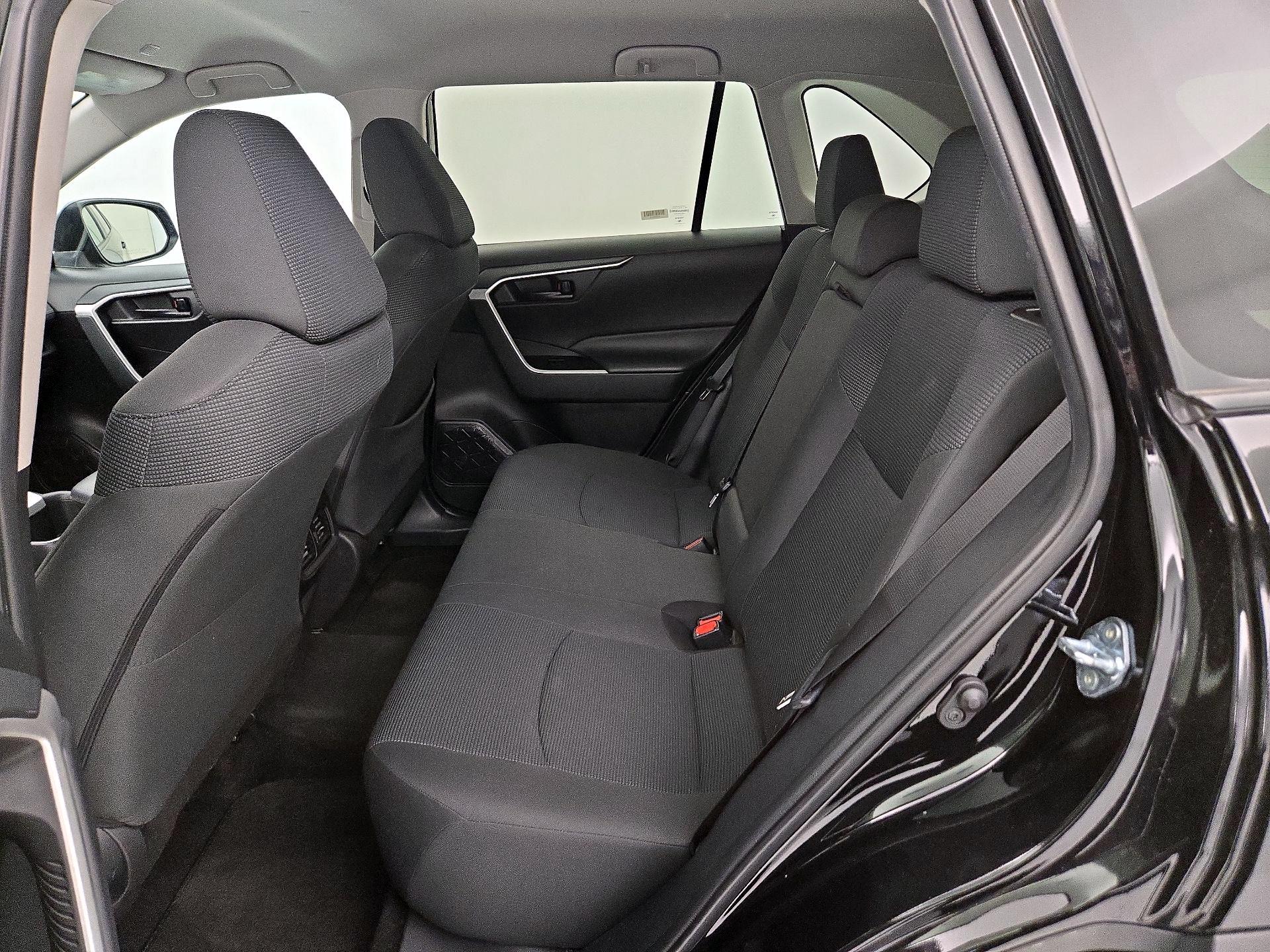 Thumbnail: 2024 Toyota RAV4 - 19