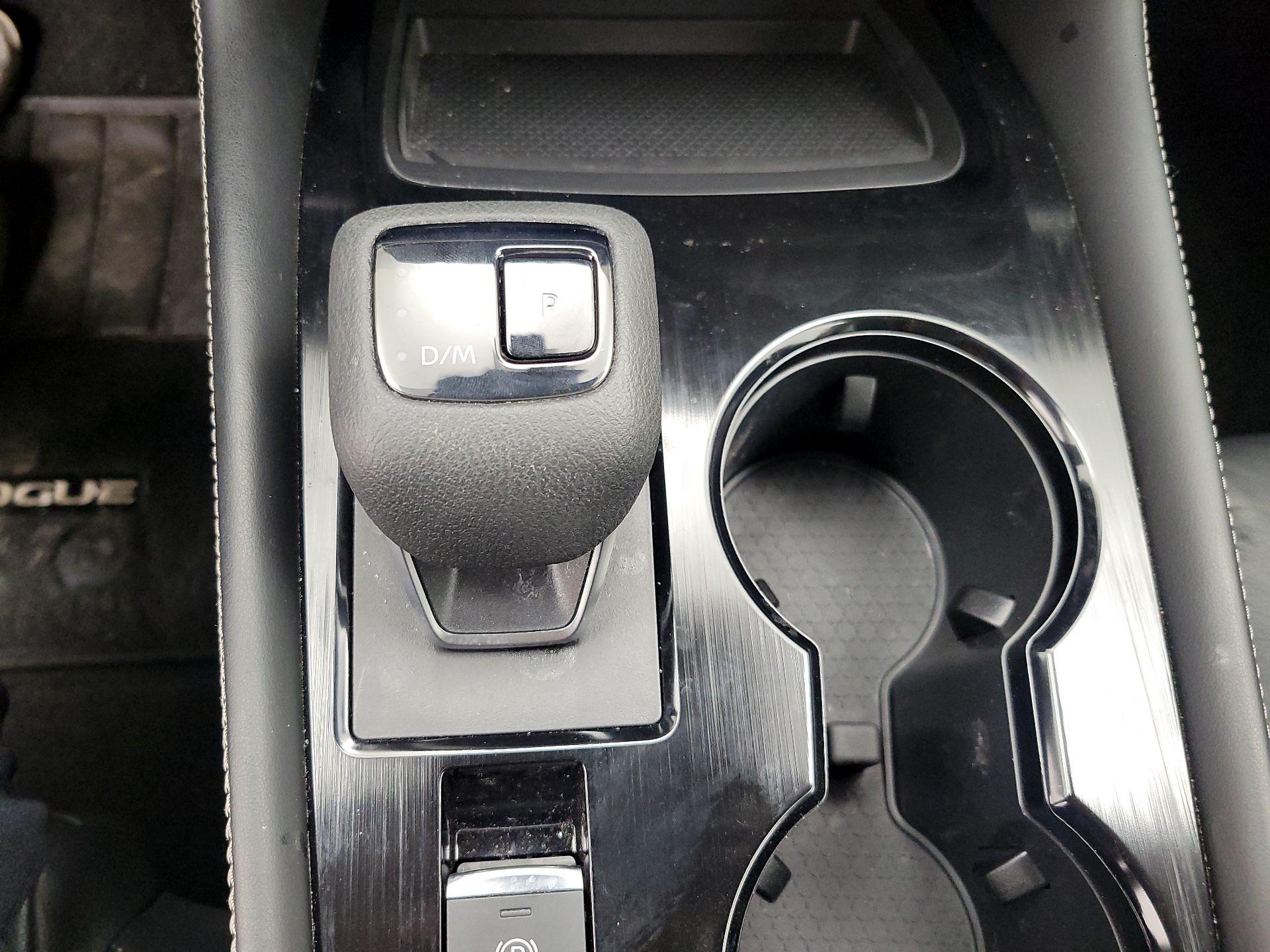 Thumbnail: 2023 Nissan Rogue - 17