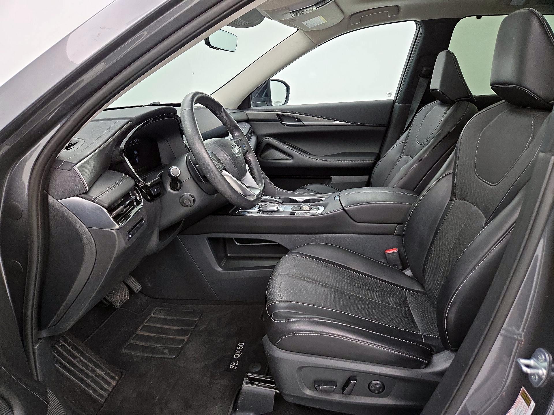 Thumbnail: 2023 INFINITI QX60 - 11