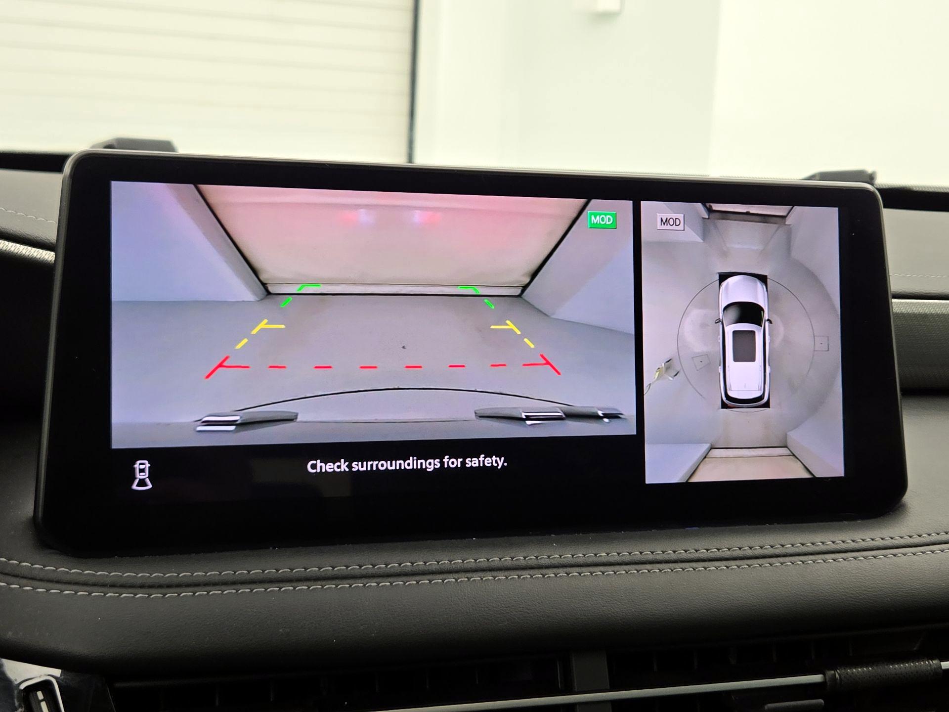 Thumbnail: 2023 INFINITI QX60 - 15