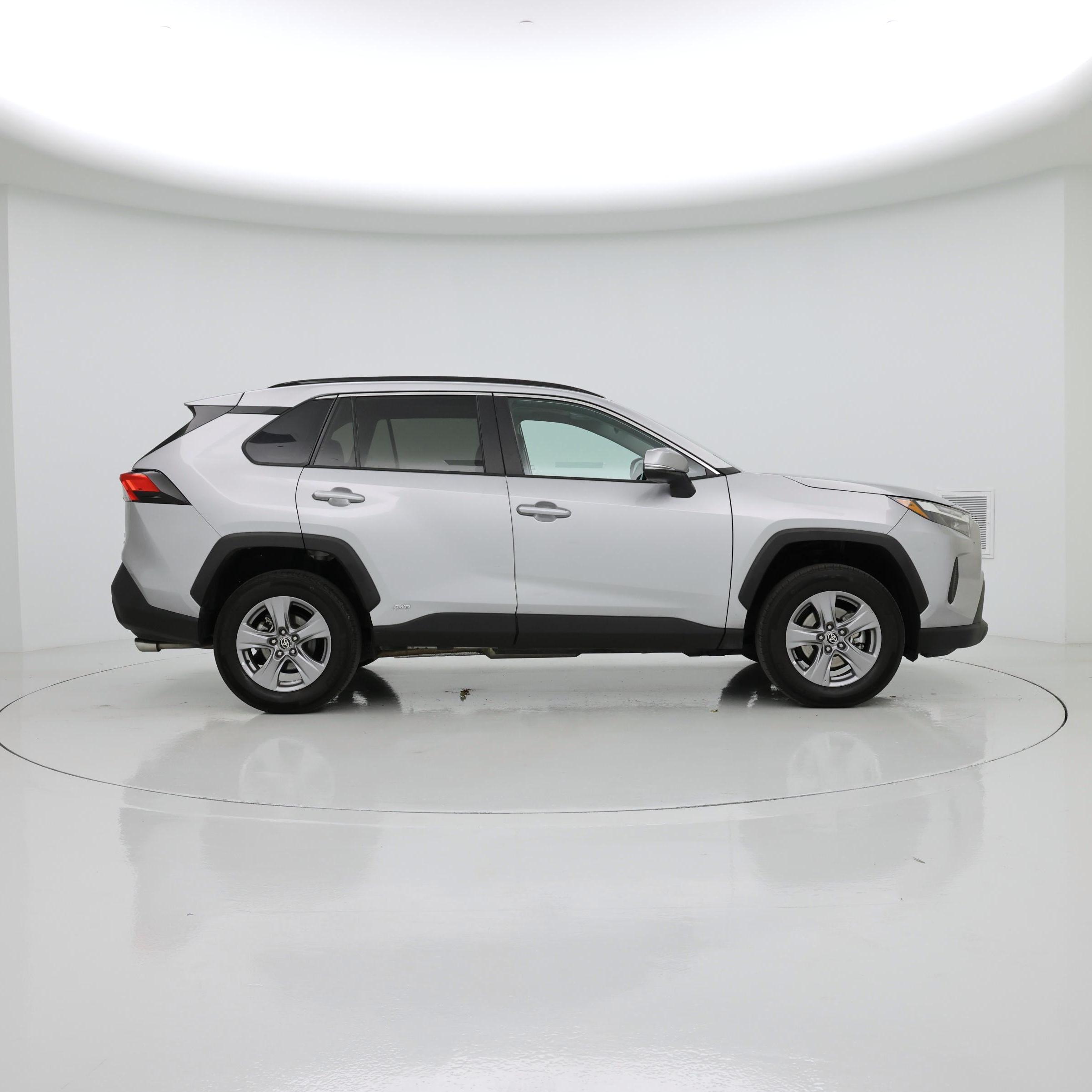 Thumbnail: 2023 Toyota RAV4 - 7