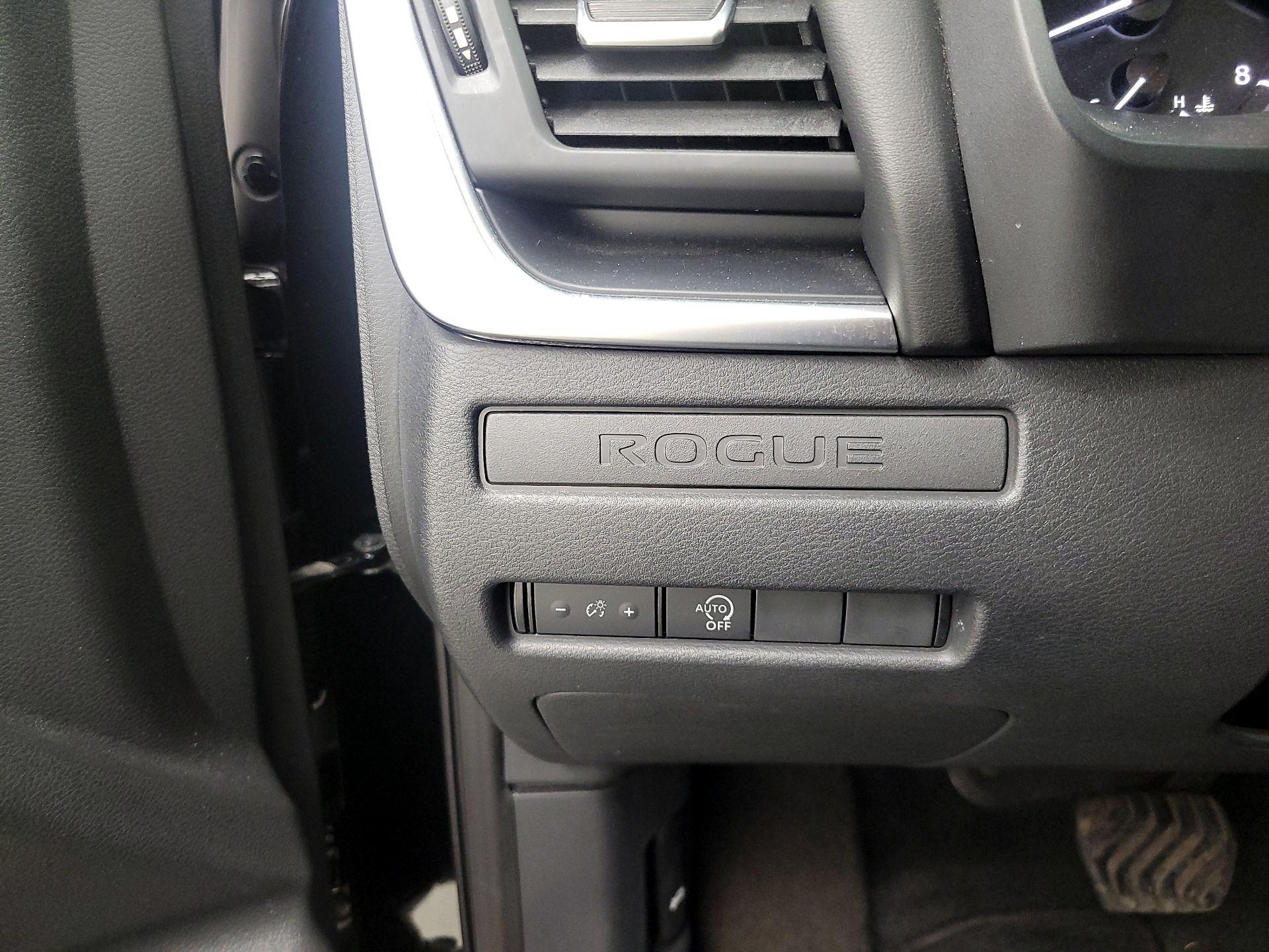 Thumbnail: 2023 Nissan Rogue - 13