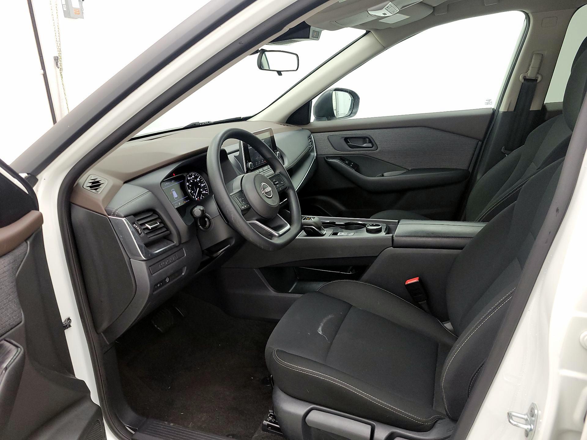 Thumbnail: 2023 Nissan Rogue - 11