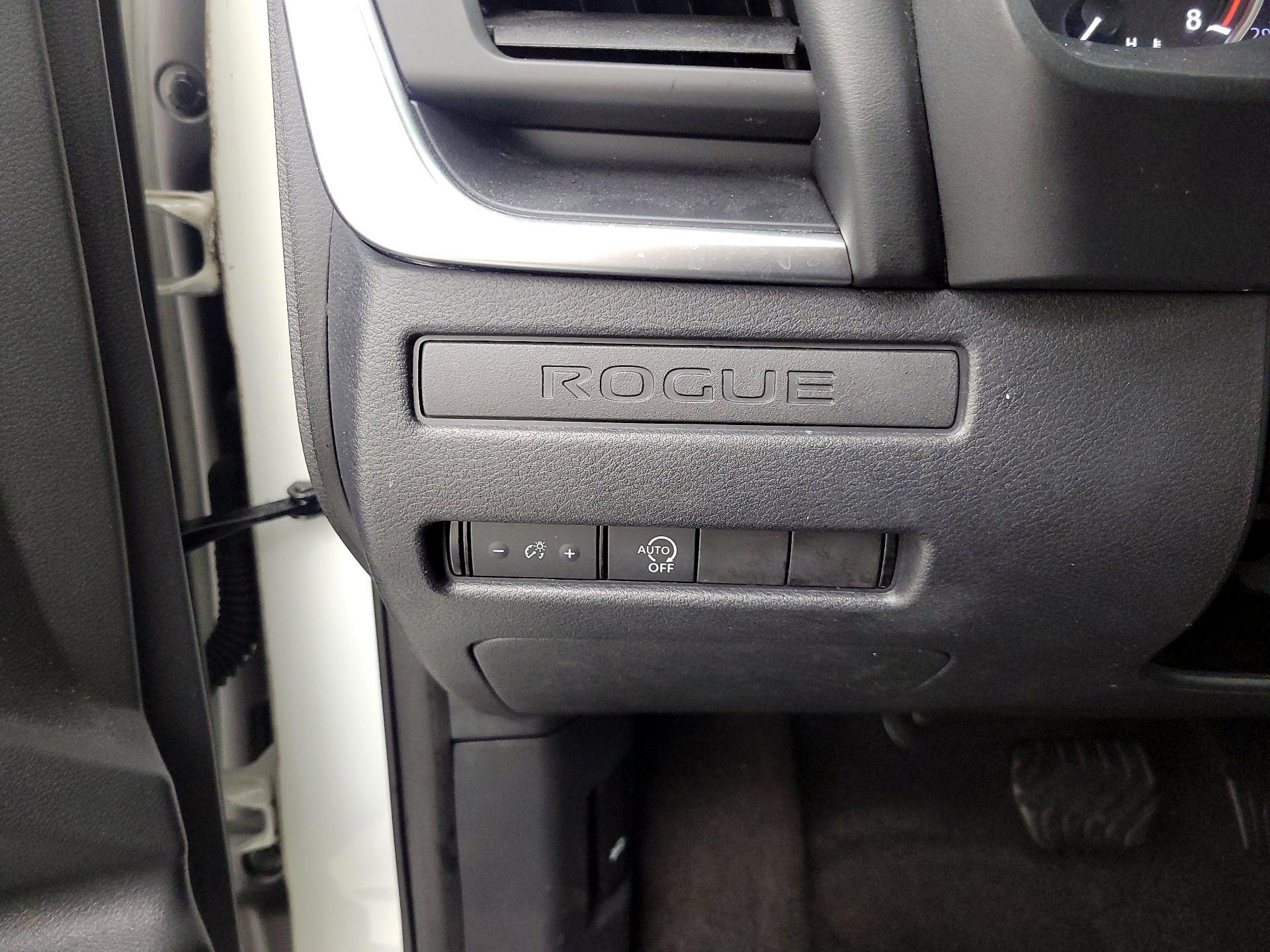 Thumbnail: 2023 Nissan Rogue - 13