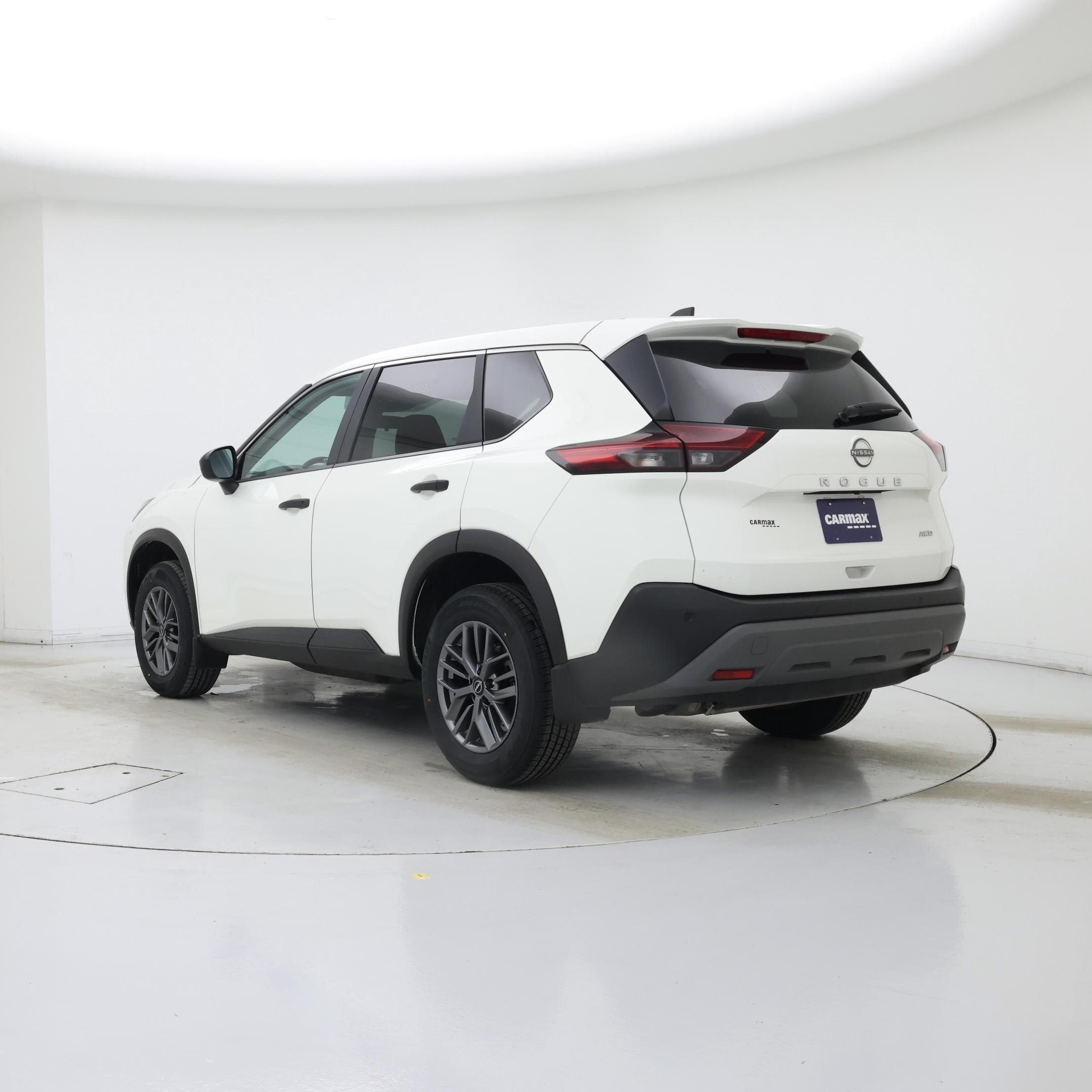 Thumbnail: 2023 Nissan Rogue - 2