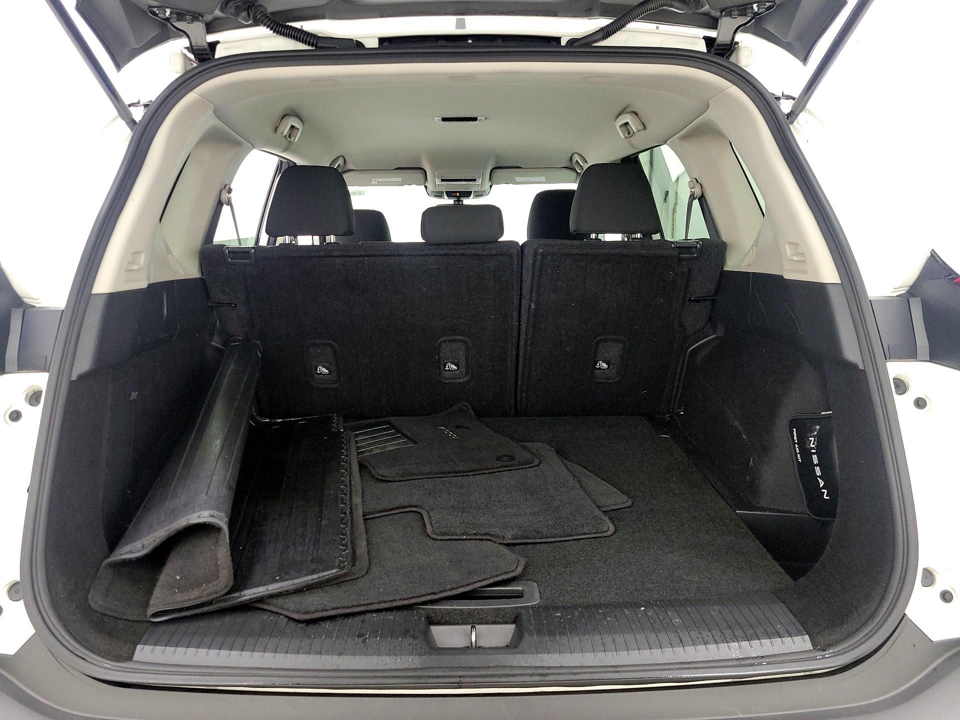 Thumbnail: 2023 Nissan Rogue - 20