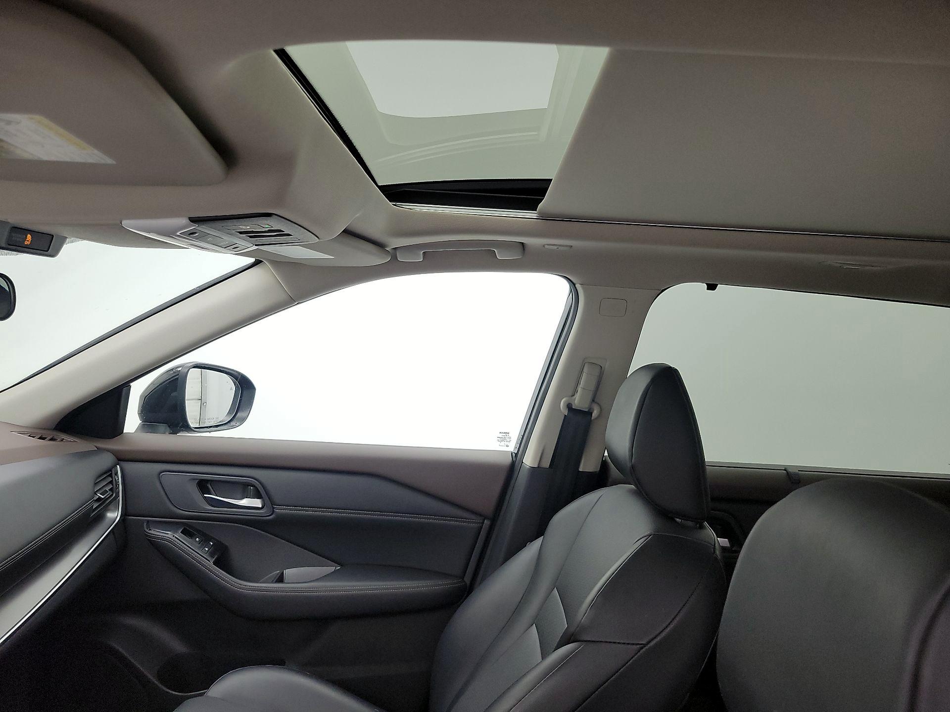 Thumbnail: 2023 Nissan Rogue - 19