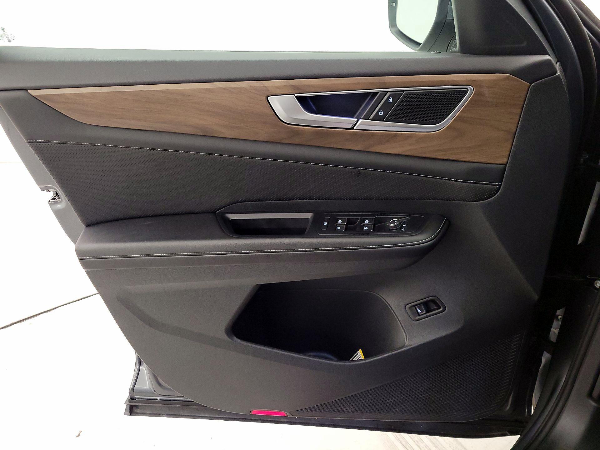 Thumbnail: 2023 Nissan Rogue - 12