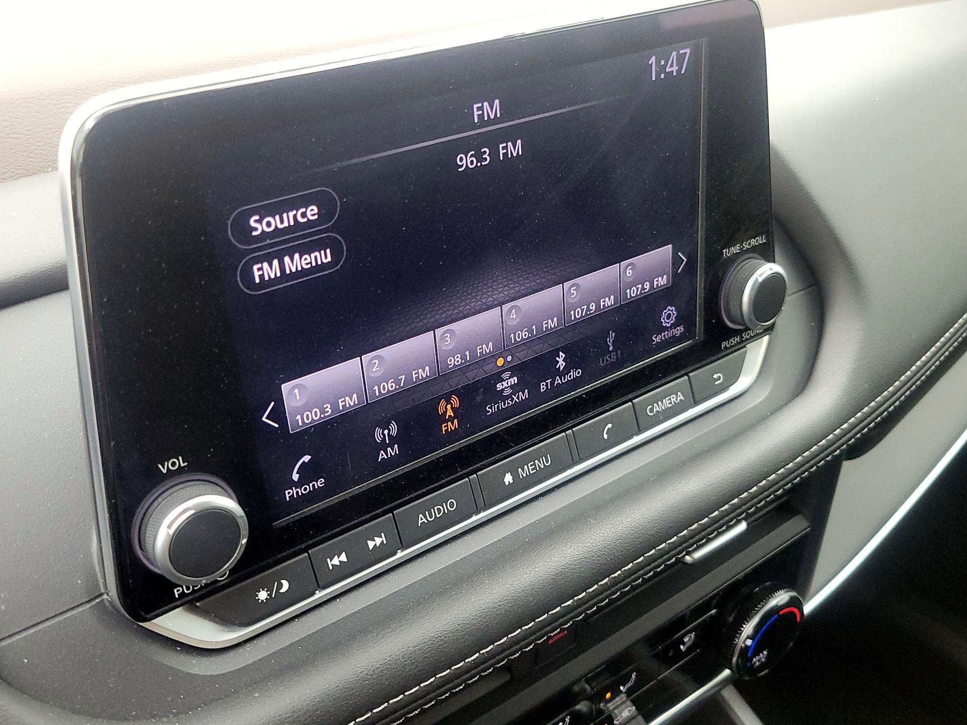 Thumbnail: 2023 Nissan Rogue - 15