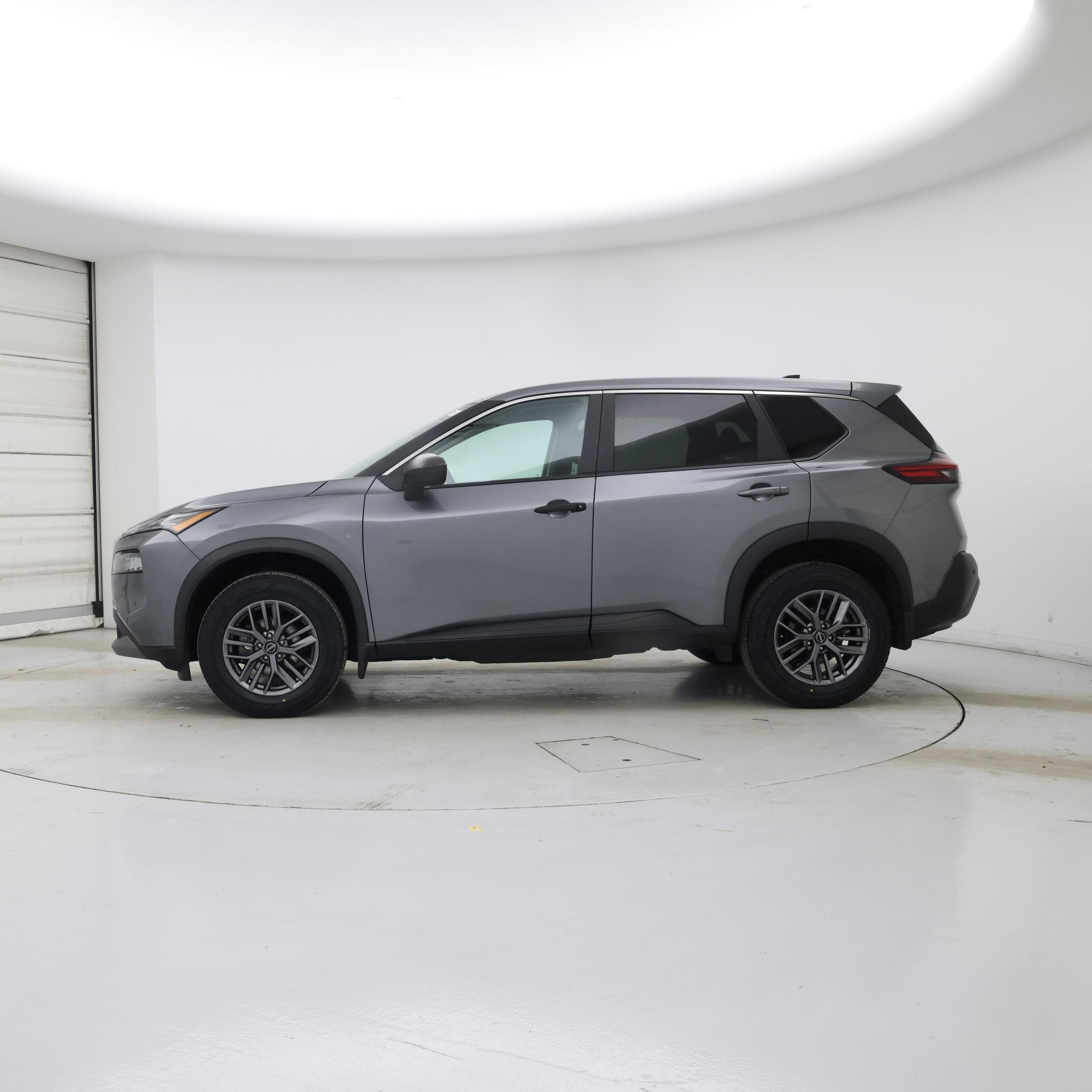 Thumbnail: 2023 Nissan Rogue - 3