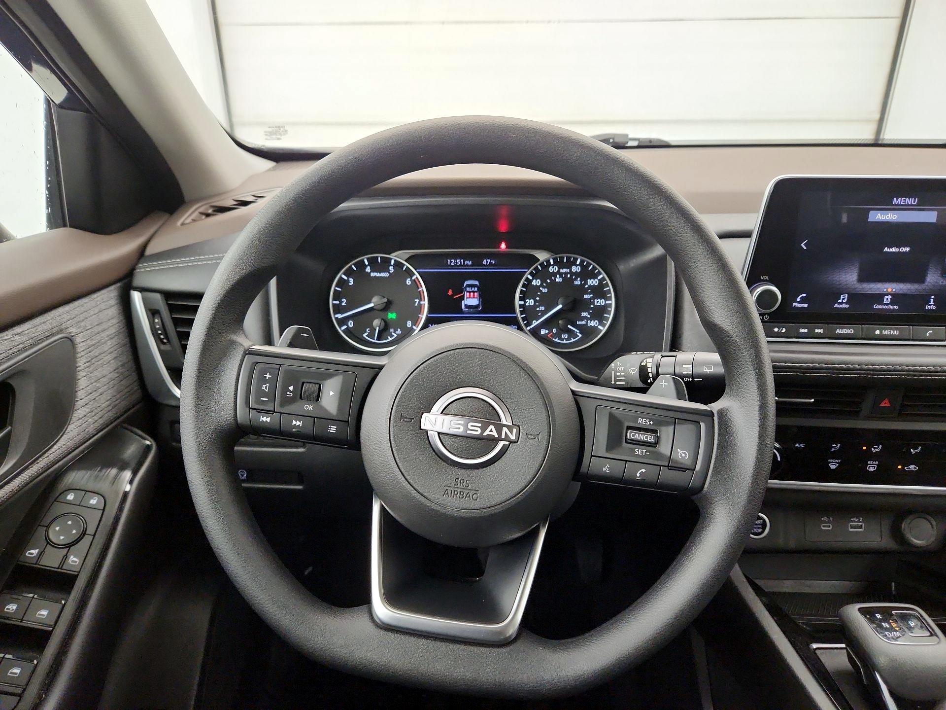 Thumbnail: 2023 Nissan Rogue - 10