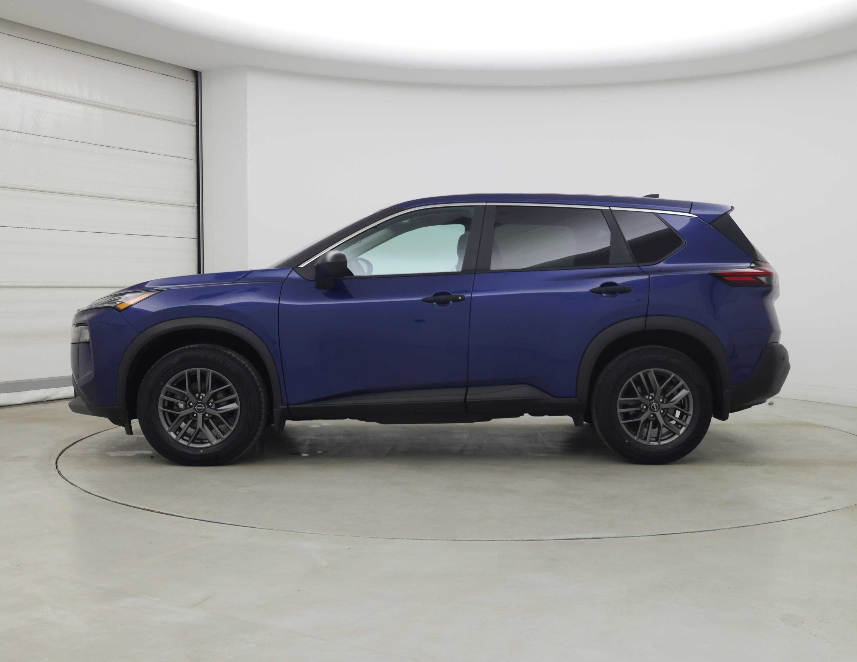 Thumbnail: 2023 Nissan Rogue - 3