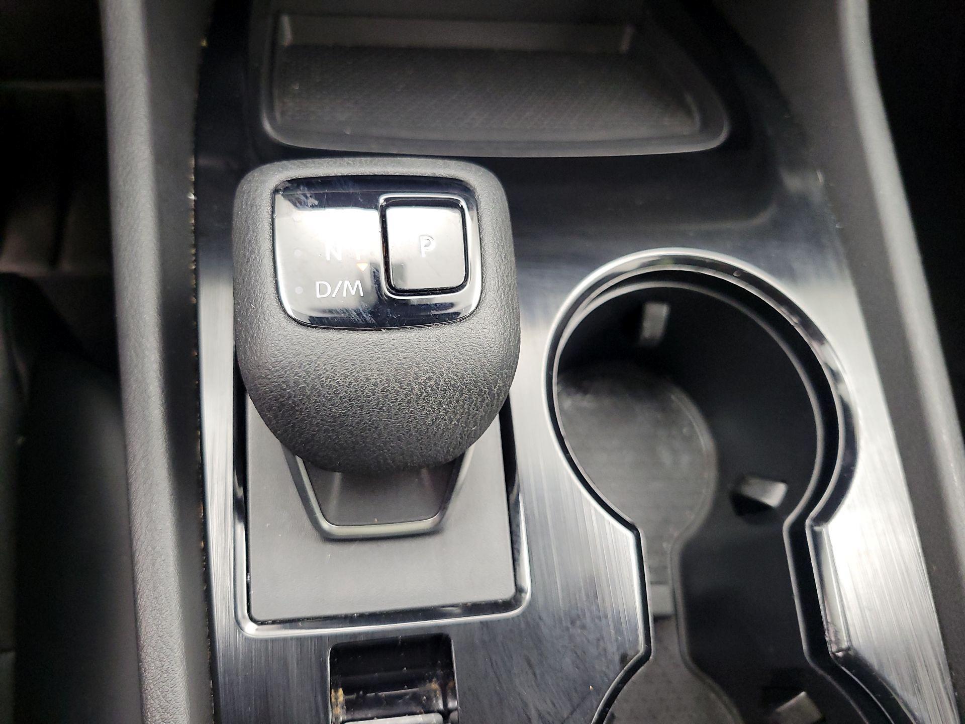 Thumbnail: 2023 Nissan Rogue - 17