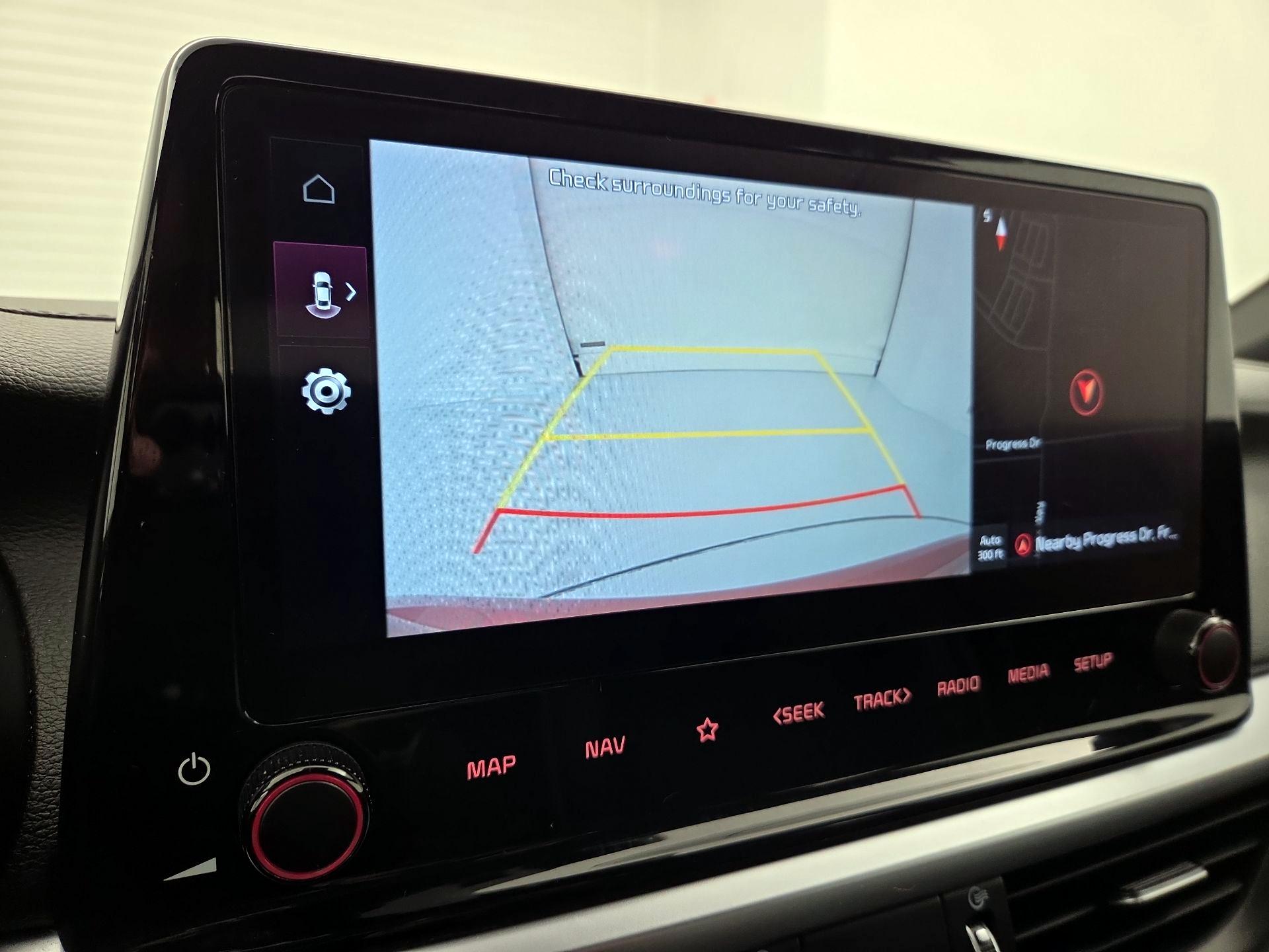 Thumbnail: 2023 Kia Forte - 15