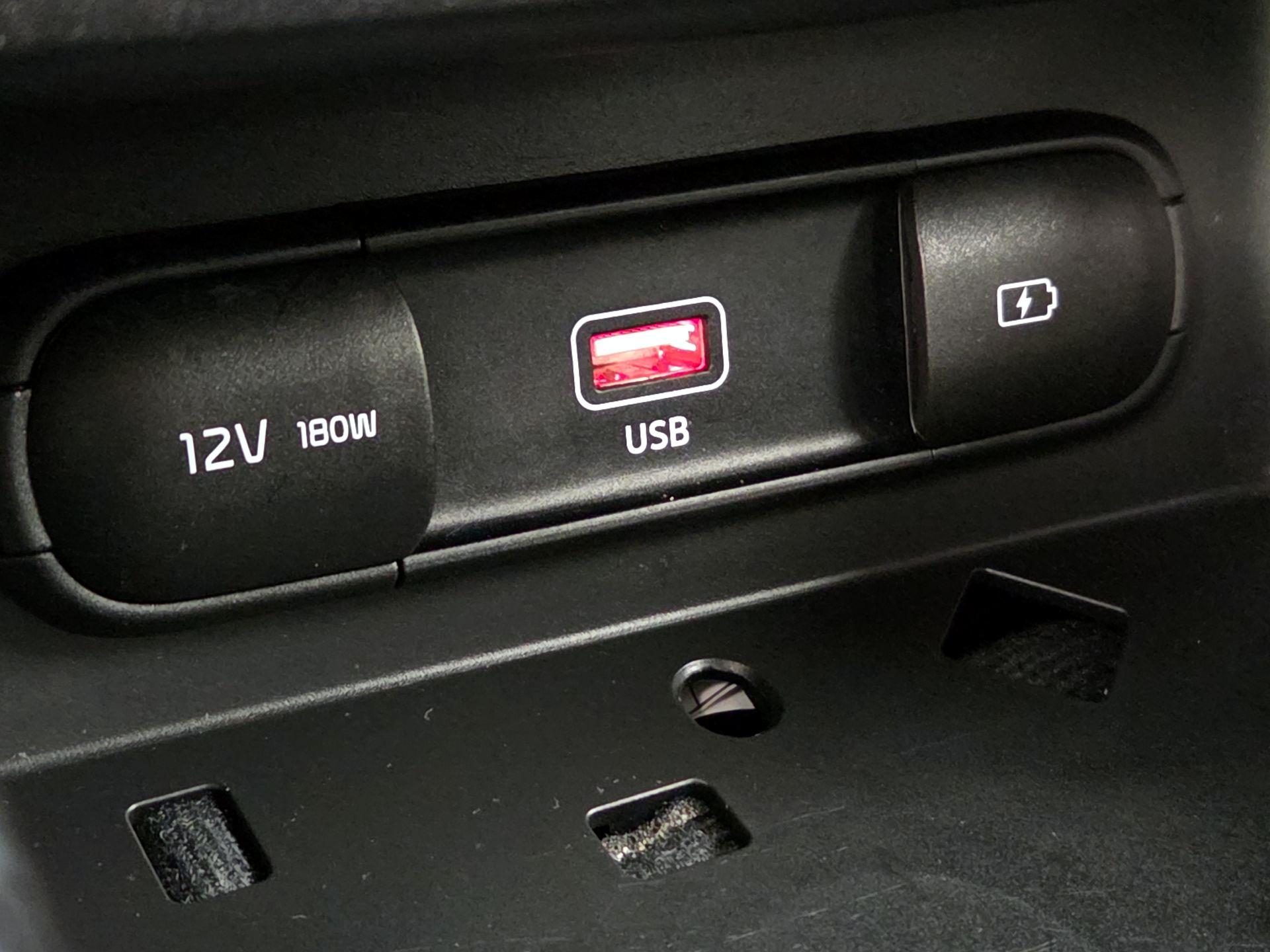 Thumbnail: 2023 Kia Forte - 19