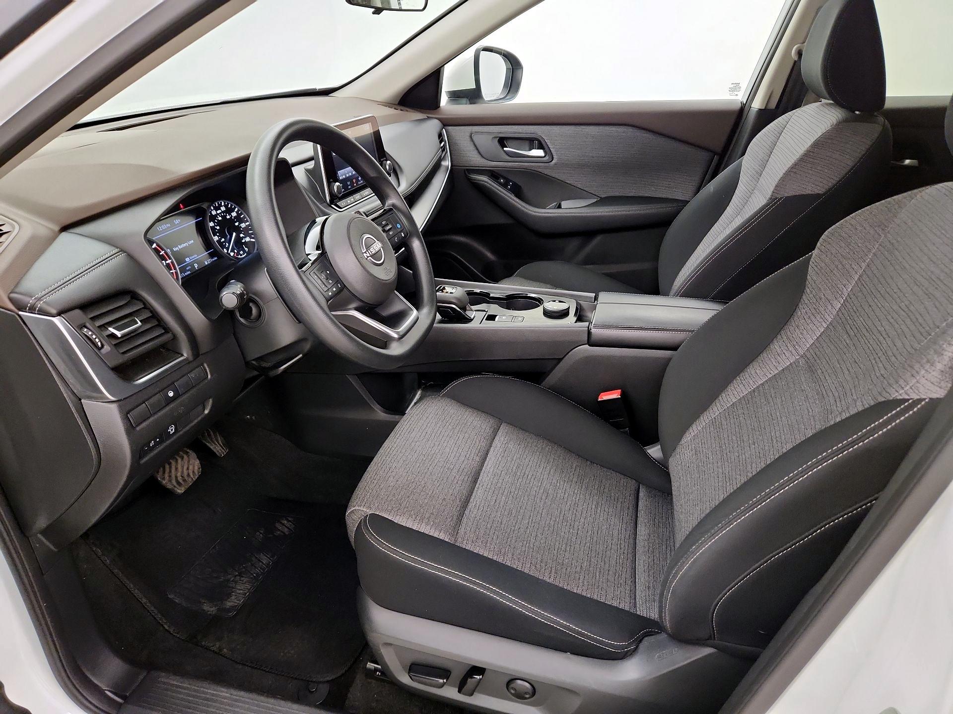 Thumbnail: 2023 Nissan Rogue - 9