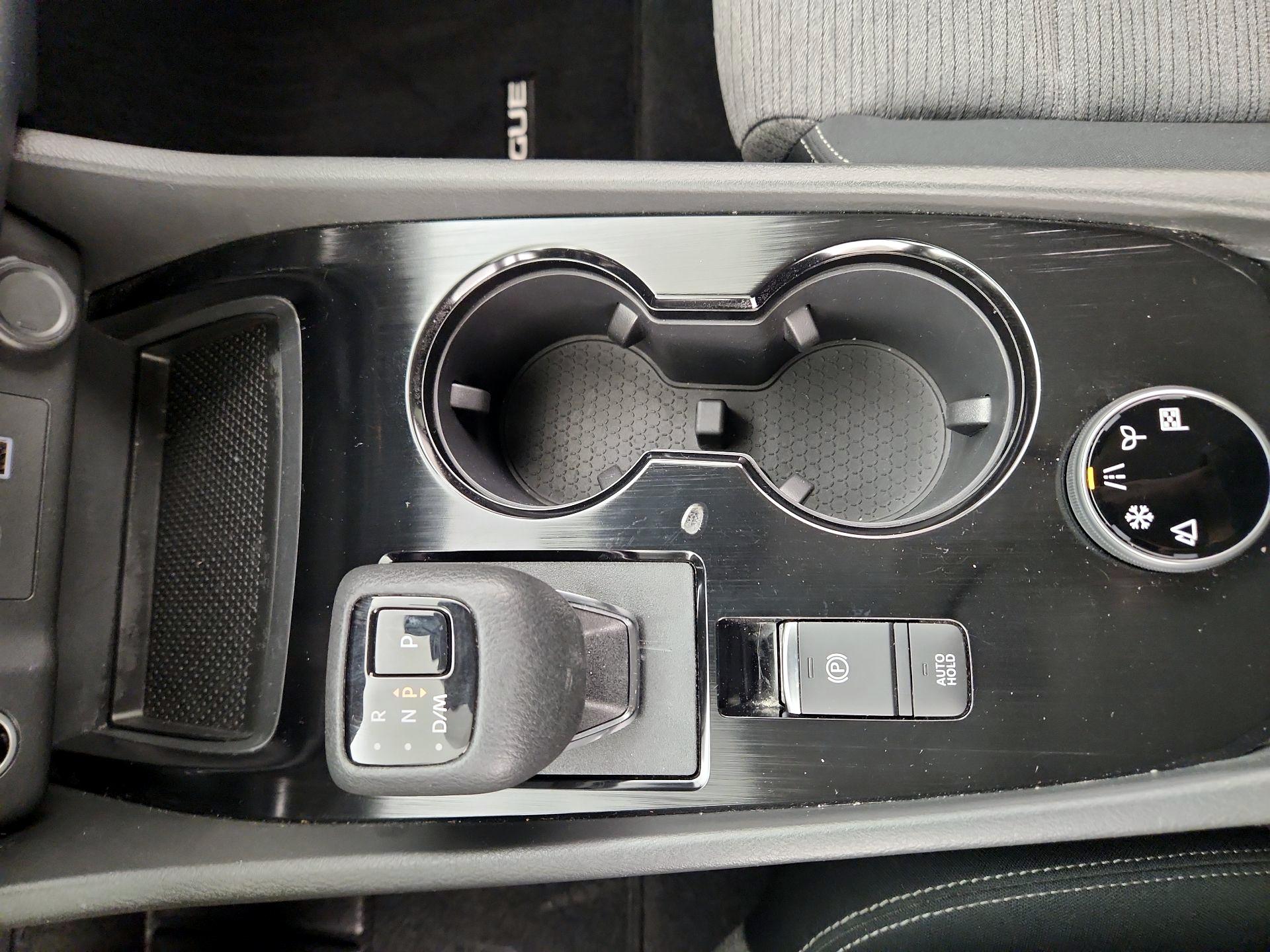 Thumbnail: 2023 Nissan Rogue - 17