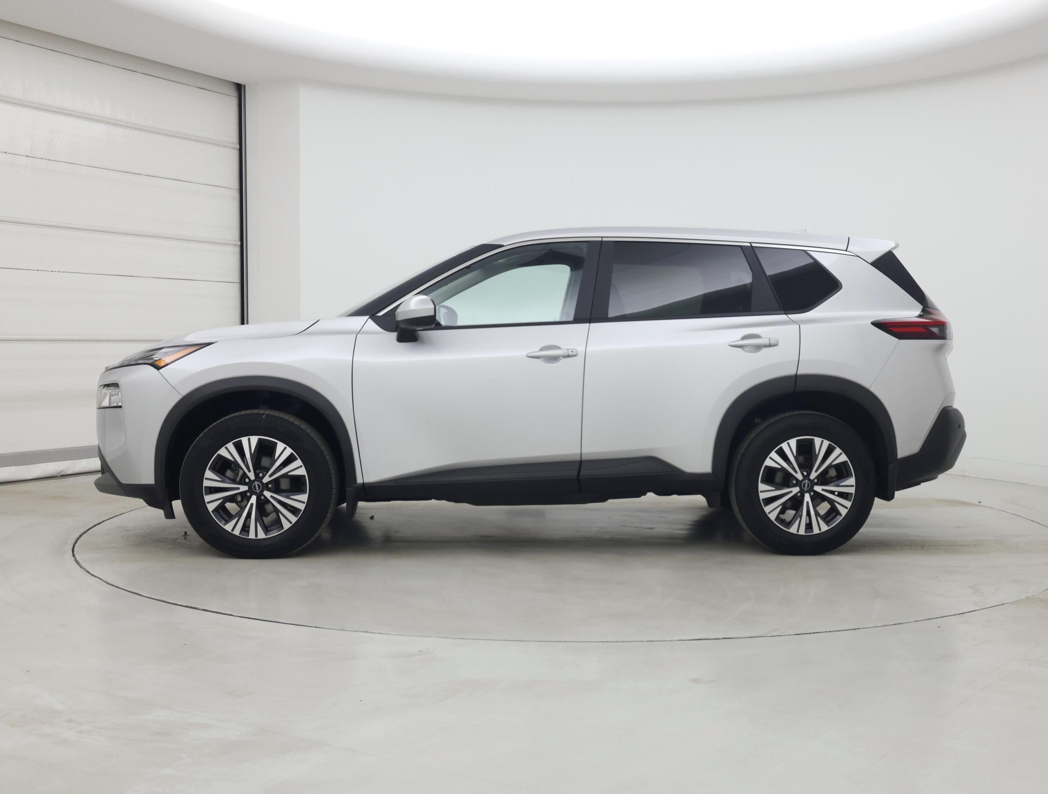 Thumbnail: 2023 Nissan Rogue - 3