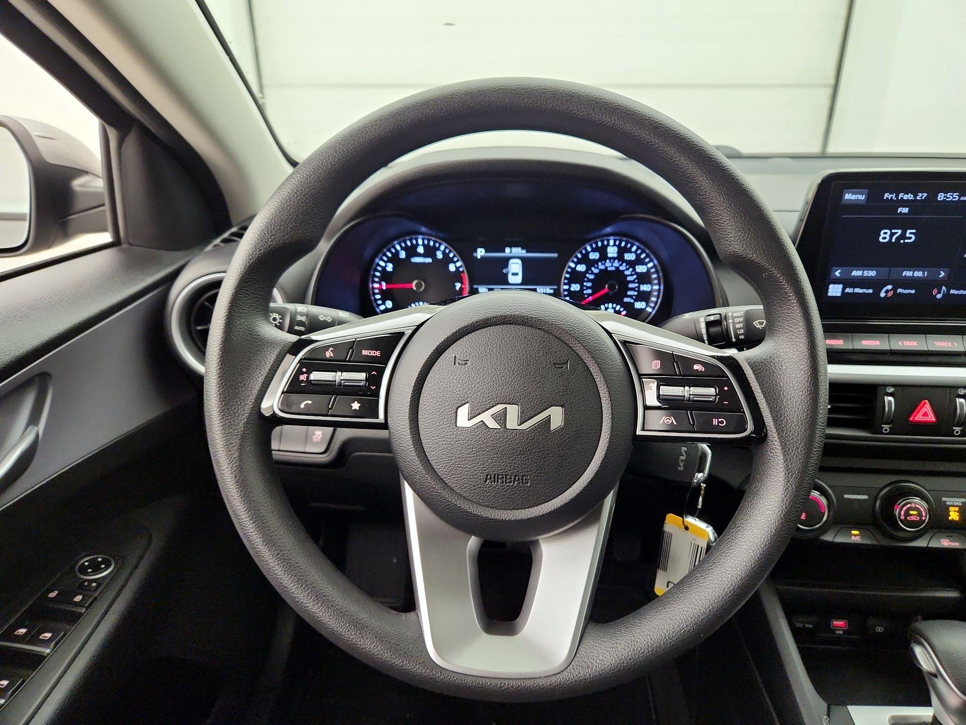 Thumbnail: 2024 Kia Forte - 10