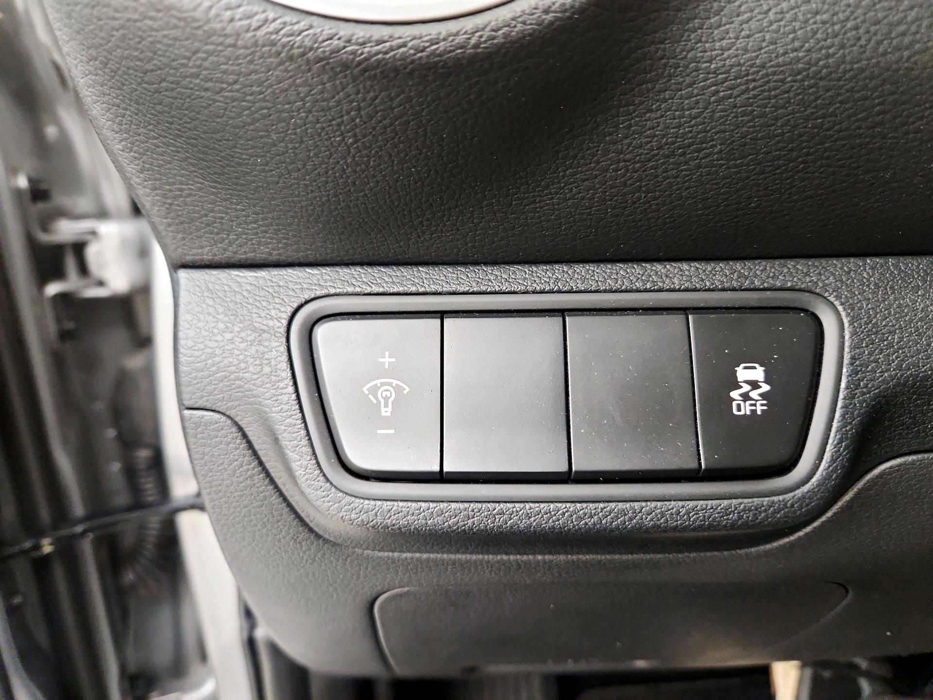 Thumbnail: 2024 Kia Forte - 13