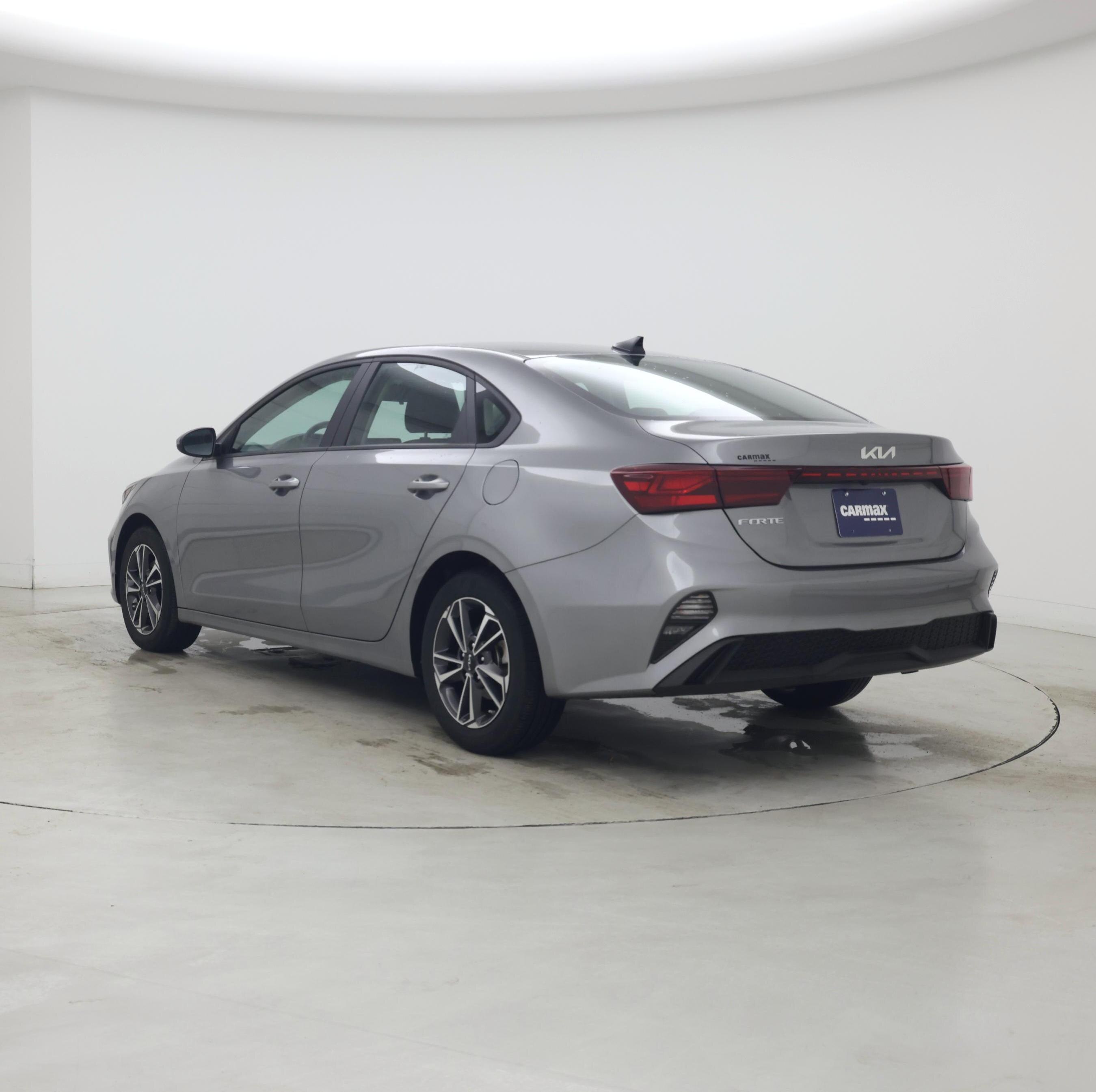 Thumbnail: 2024 Kia Forte - 2