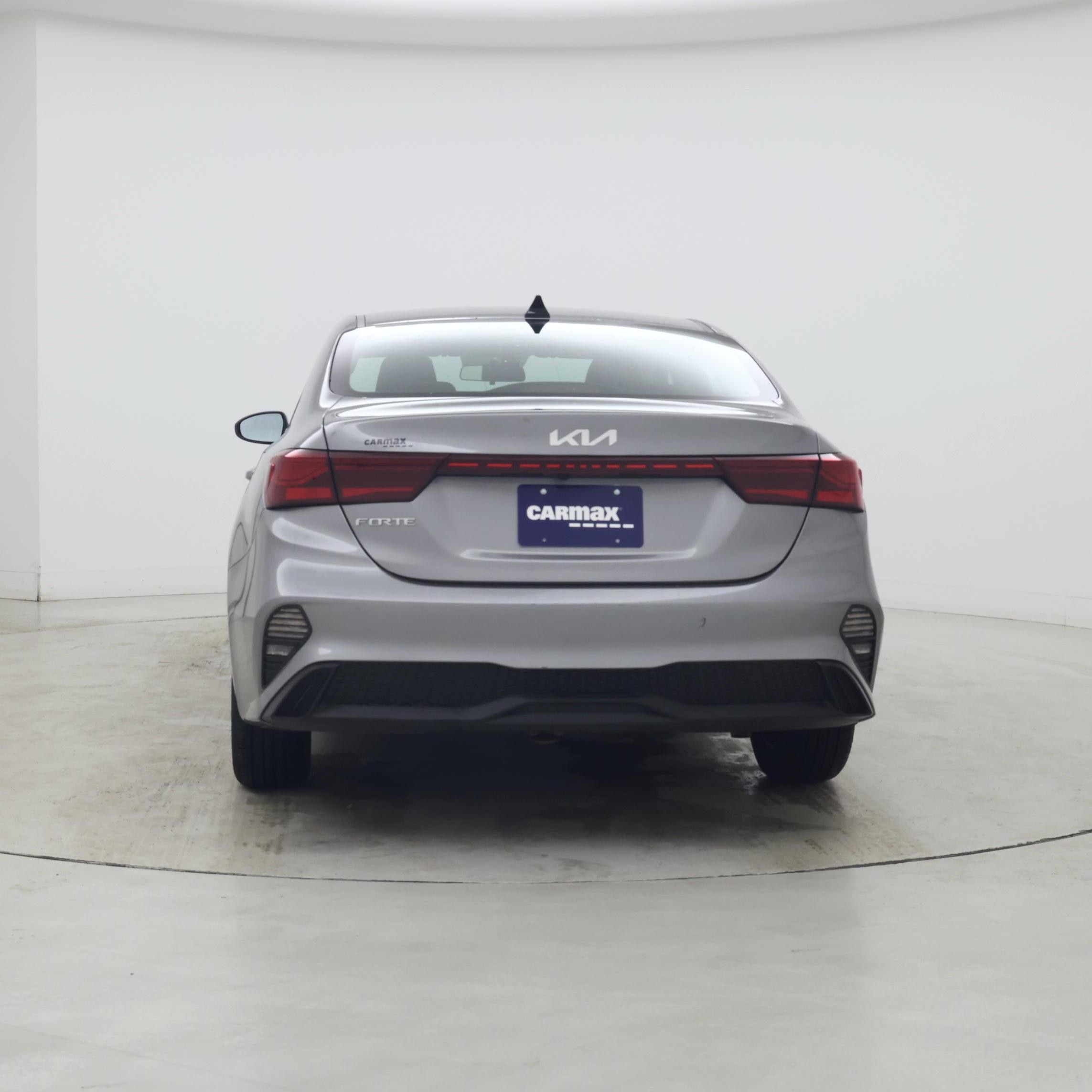 Thumbnail: 2024 Kia Forte - 6