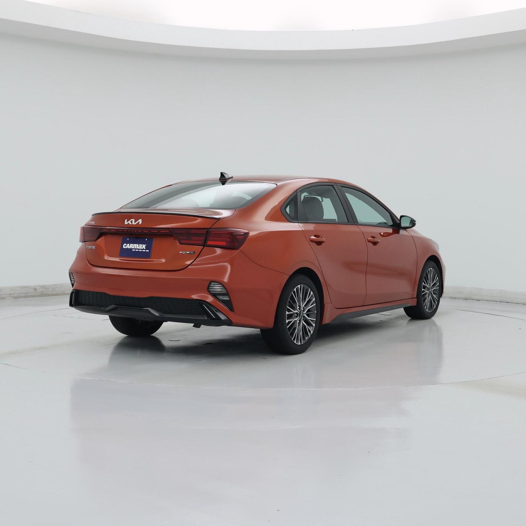 Thumbnail: 2023 Kia Forte - 8