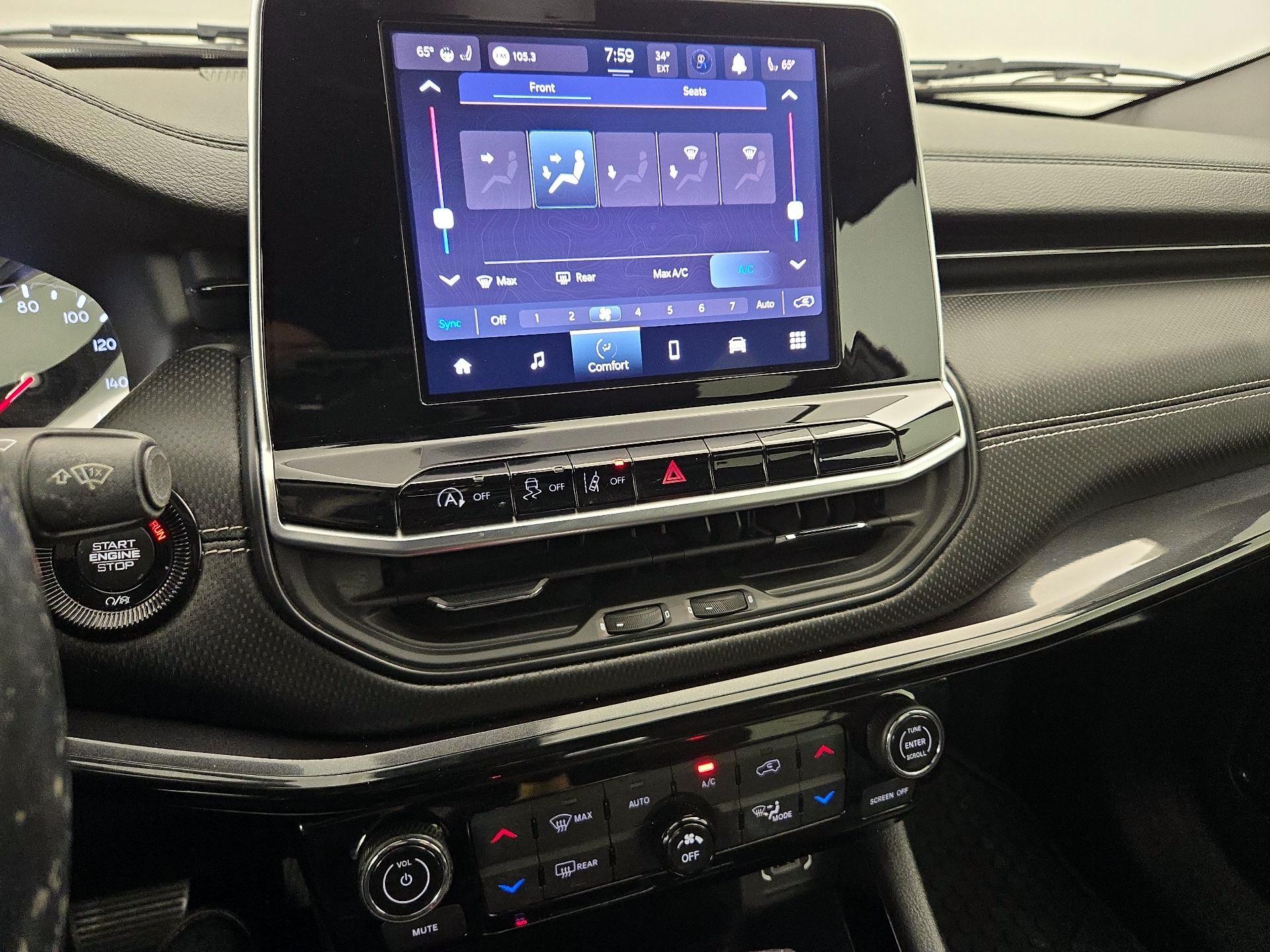 Thumbnail: 2022 Jeep Compass - 16