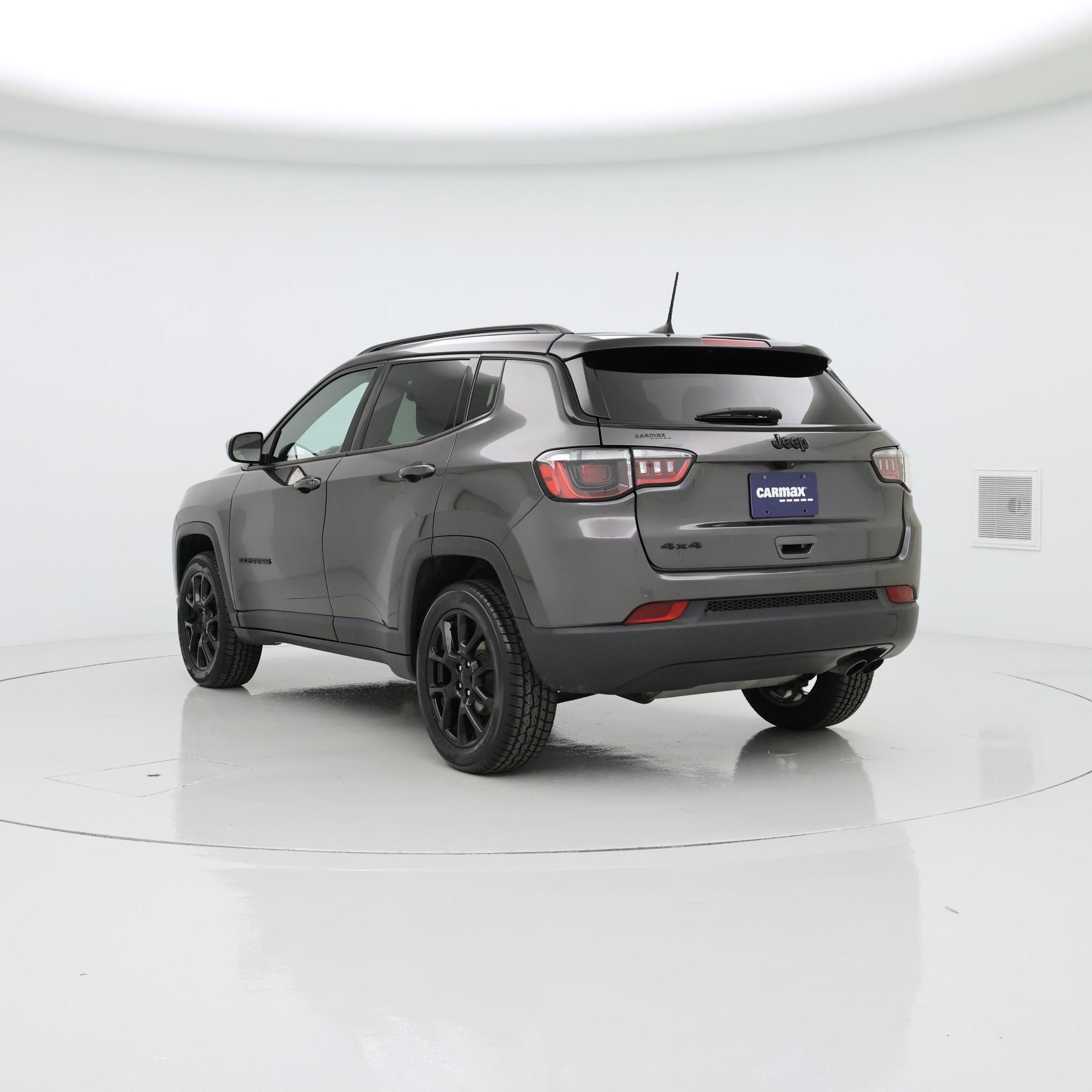Thumbnail: 2022 Jeep Compass - 2