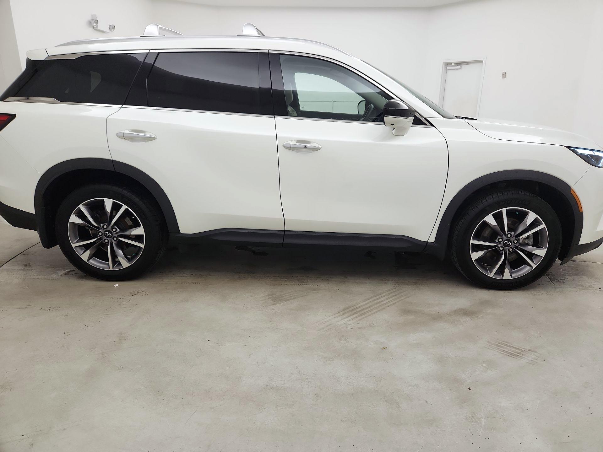 Thumbnail: 2023 INFINITI QX60 - 4