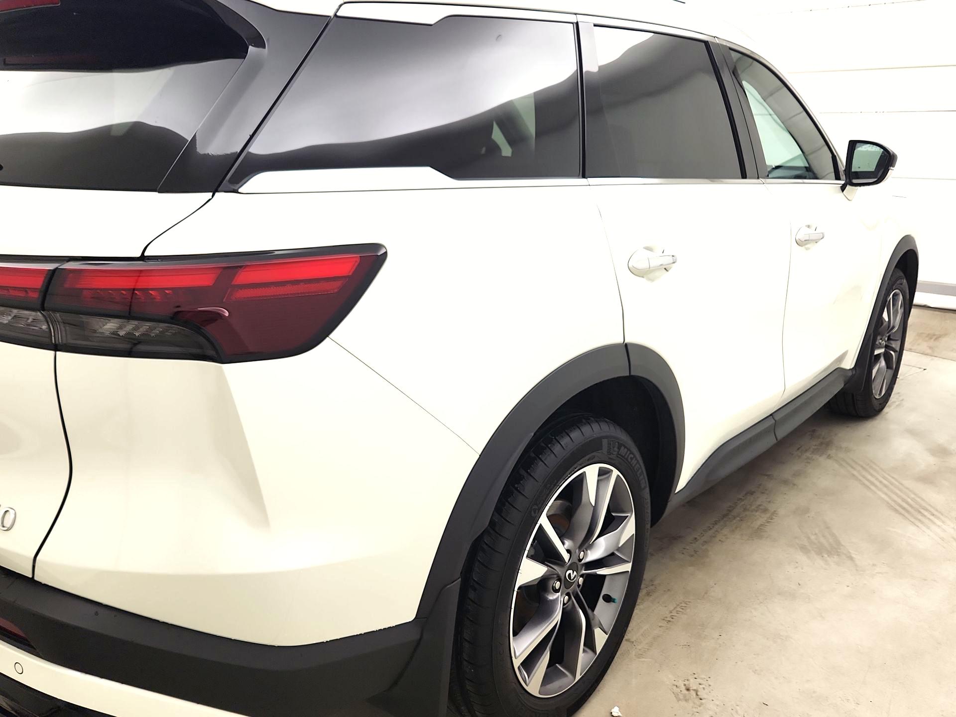 Thumbnail: 2023 INFINITI QX60 - 5