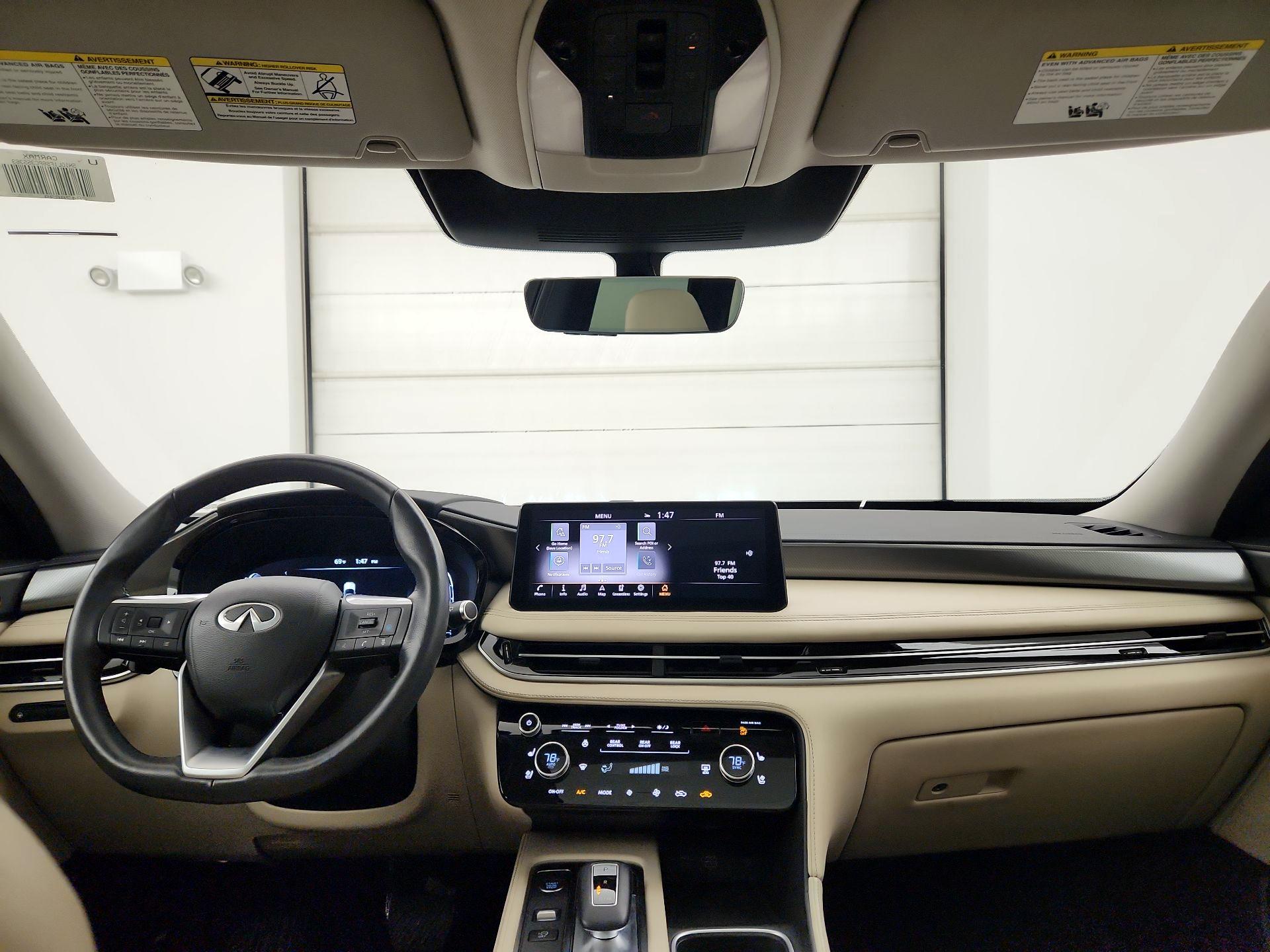 Thumbnail: 2023 INFINITI QX60 - 8