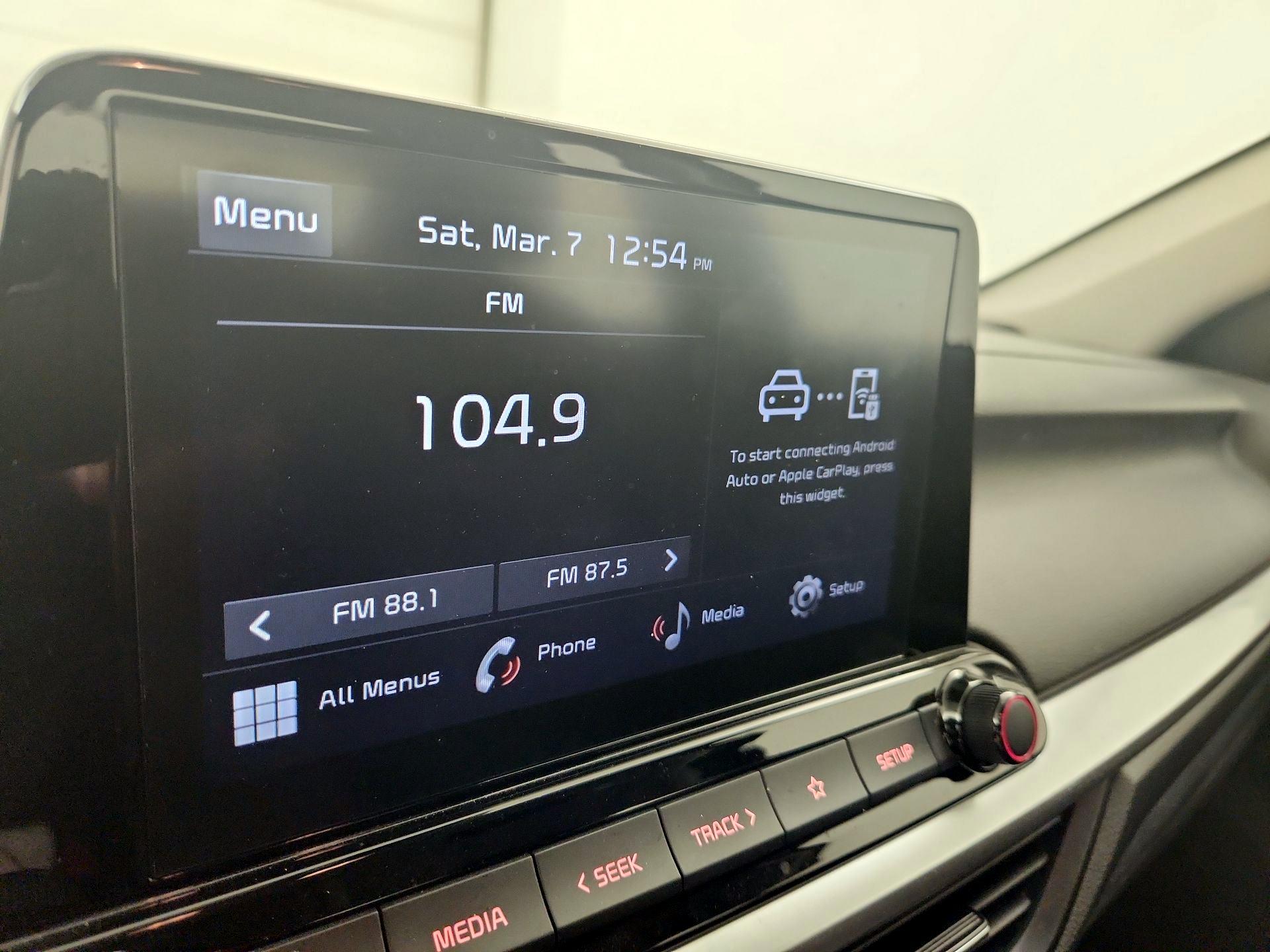 Thumbnail: 2023 Kia Forte - 13