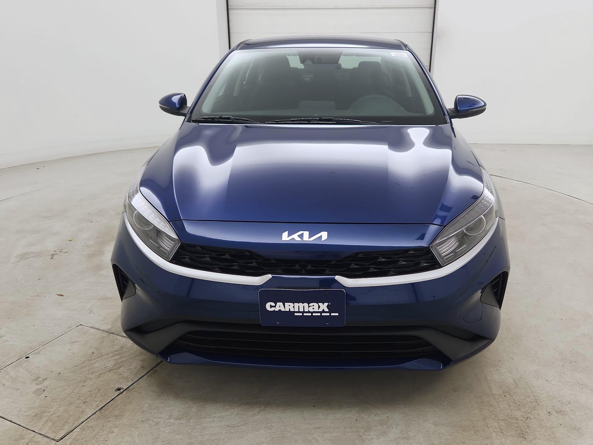 Thumbnail: 2023 Kia Forte - 2