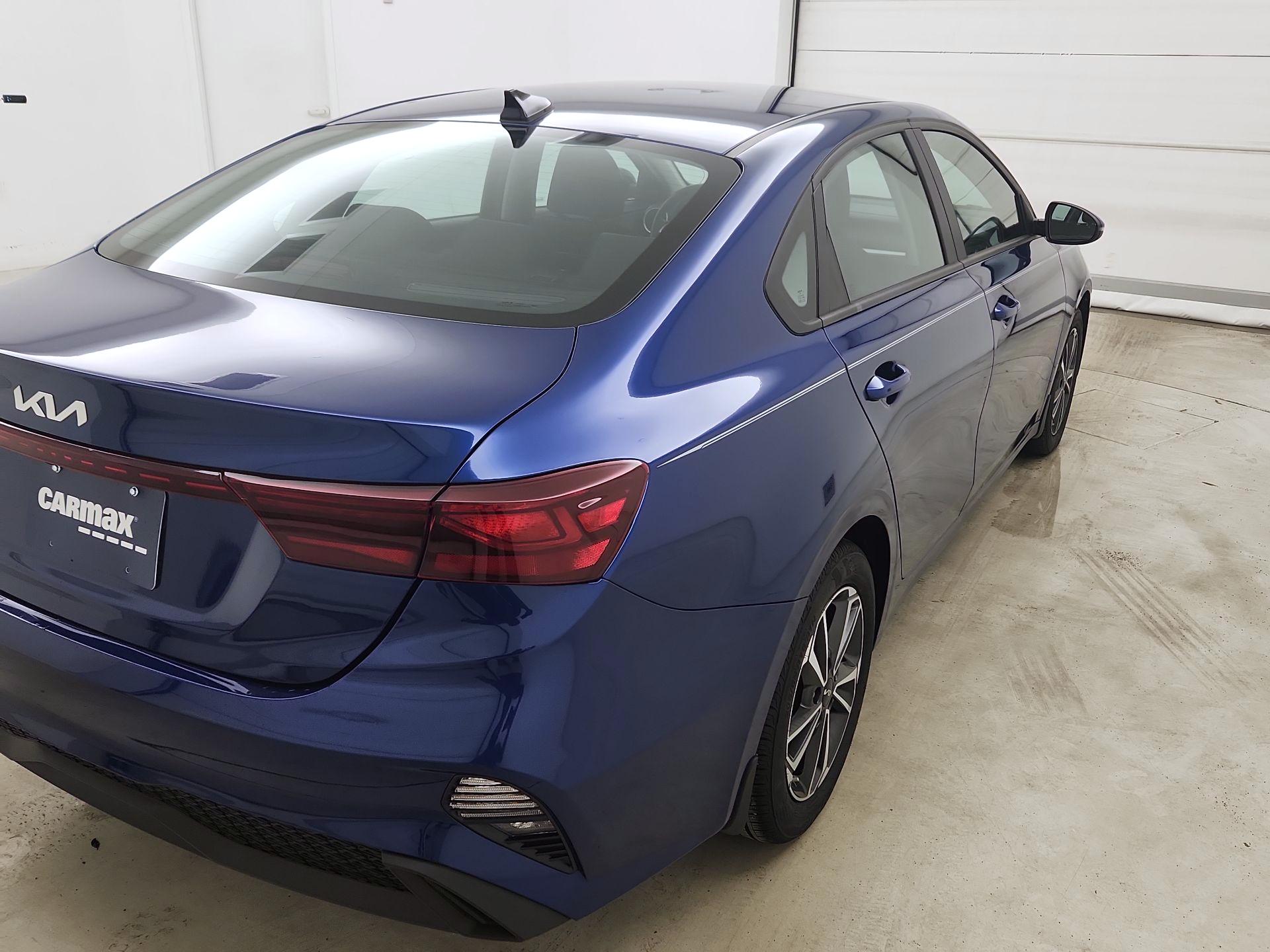 Thumbnail: 2023 Kia Forte - 5