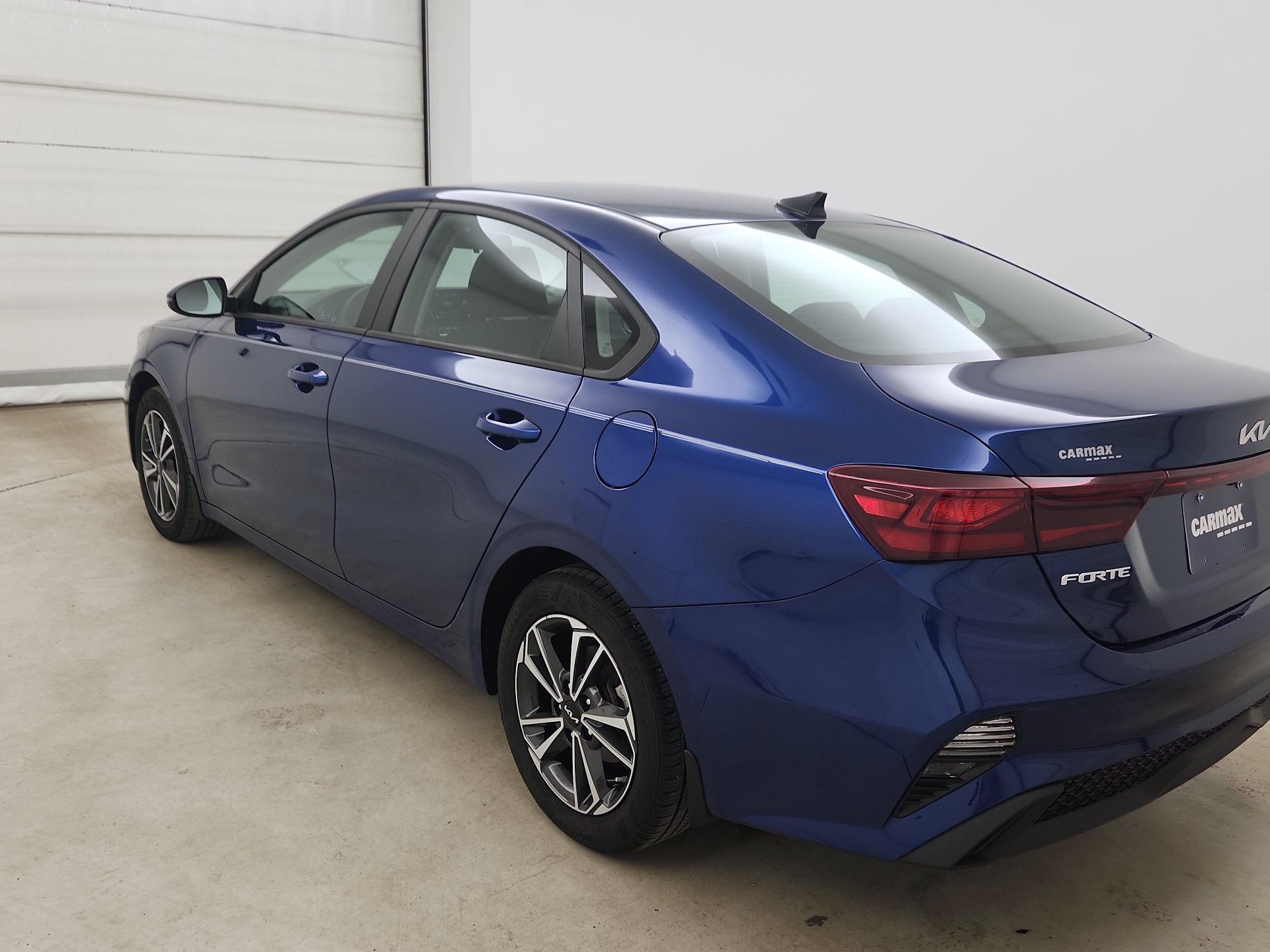 Thumbnail: 2023 Kia Forte - 7