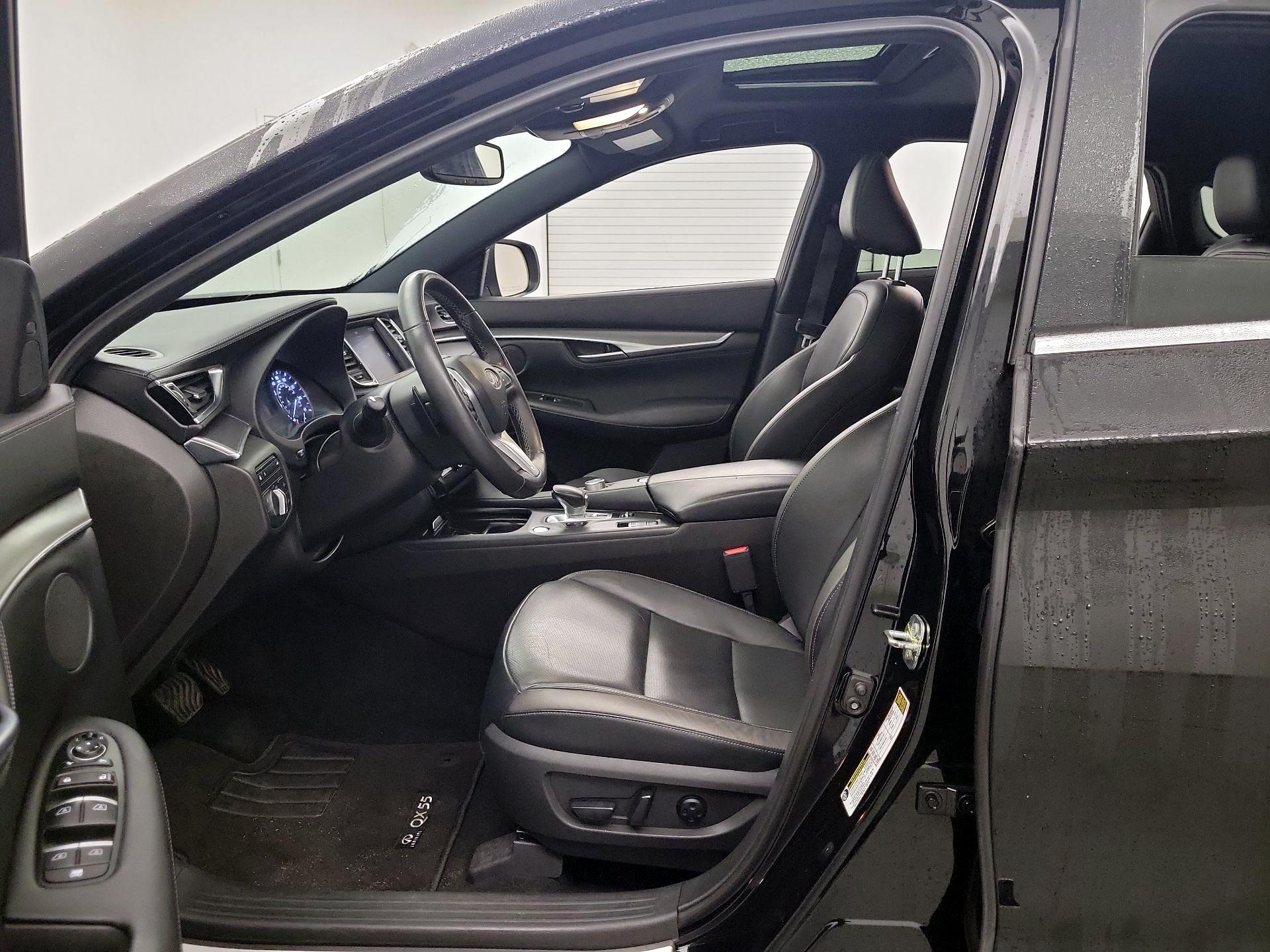 Thumbnail: 2023 INFINITI QX55 - 11