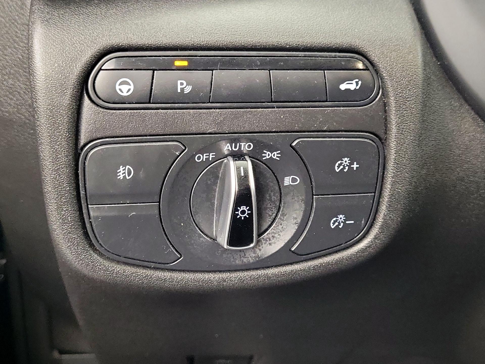 Thumbnail: 2023 INFINITI QX55 - 13