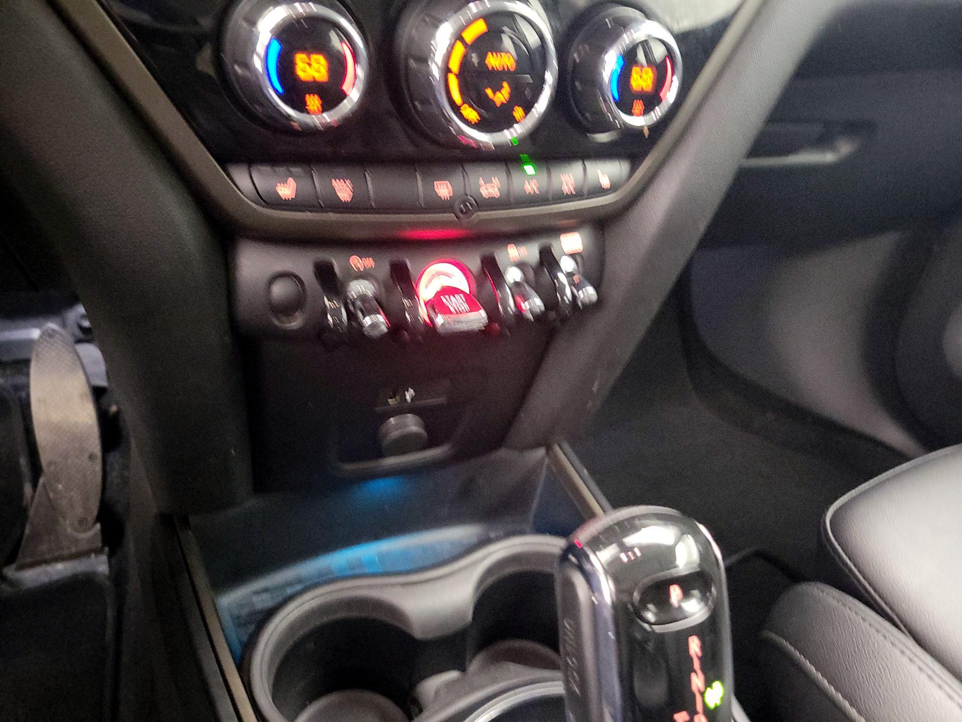 Thumbnail: 2023 MINI Cooper Countryman - 18