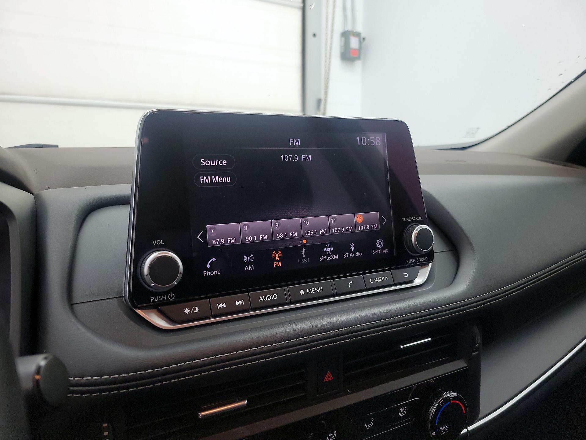 Thumbnail: 2023 Nissan Rogue - 14