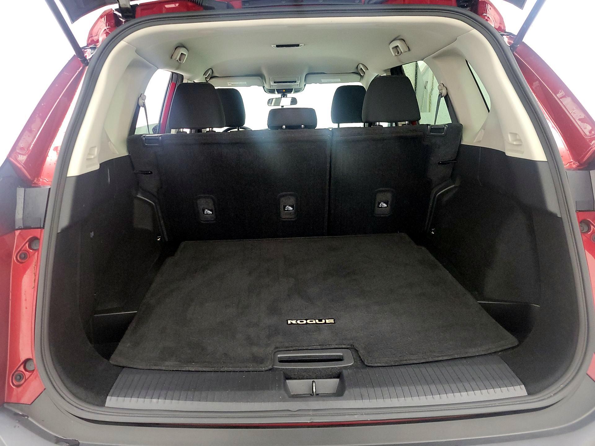 Thumbnail: 2023 Nissan Rogue - 18